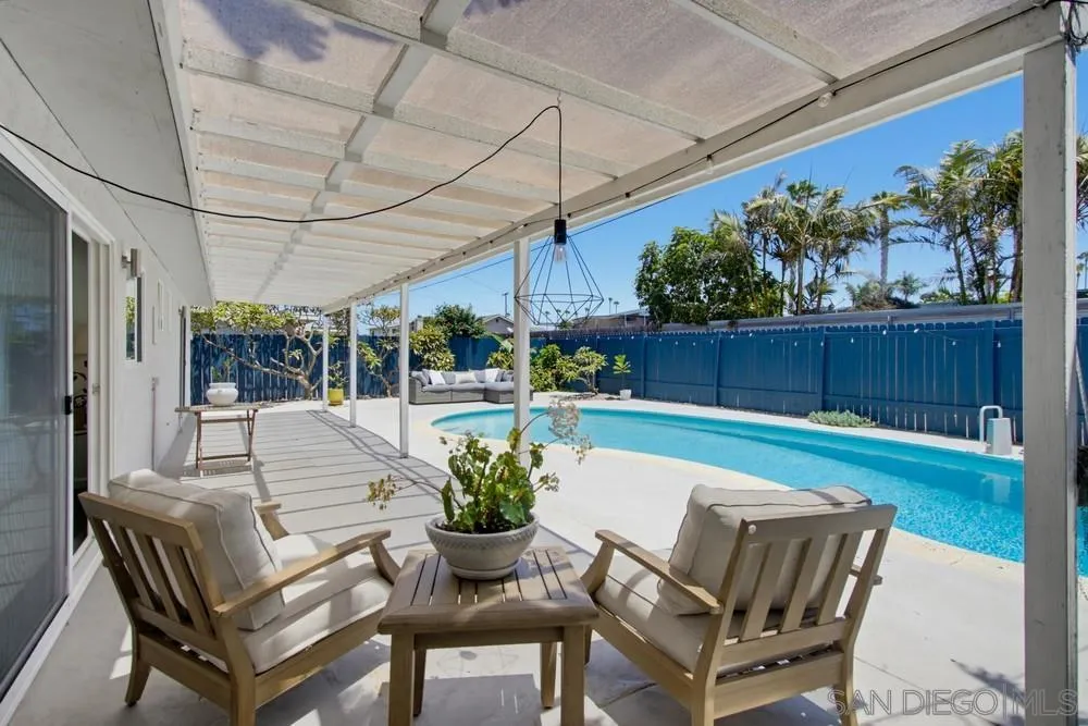 https://cdn.realtyfeed.com/cdn/127/260019008/13ef46218583a72737046e452e4b758c.webp