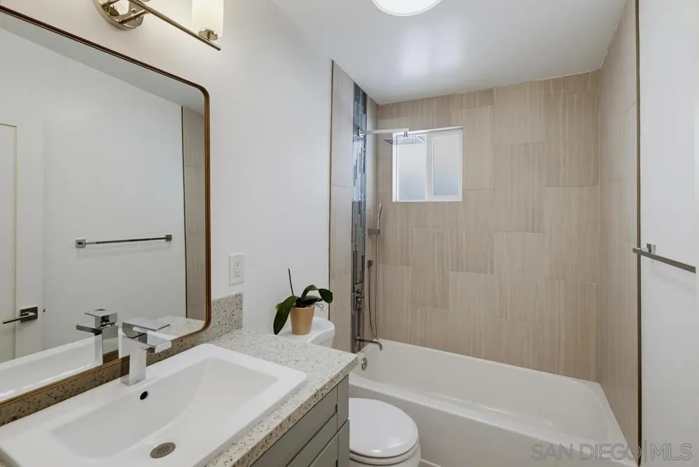 https://cdn.realtyfeed.com/cdn/127/260019008/903c7ecda209cddff83974db08475af6.webp