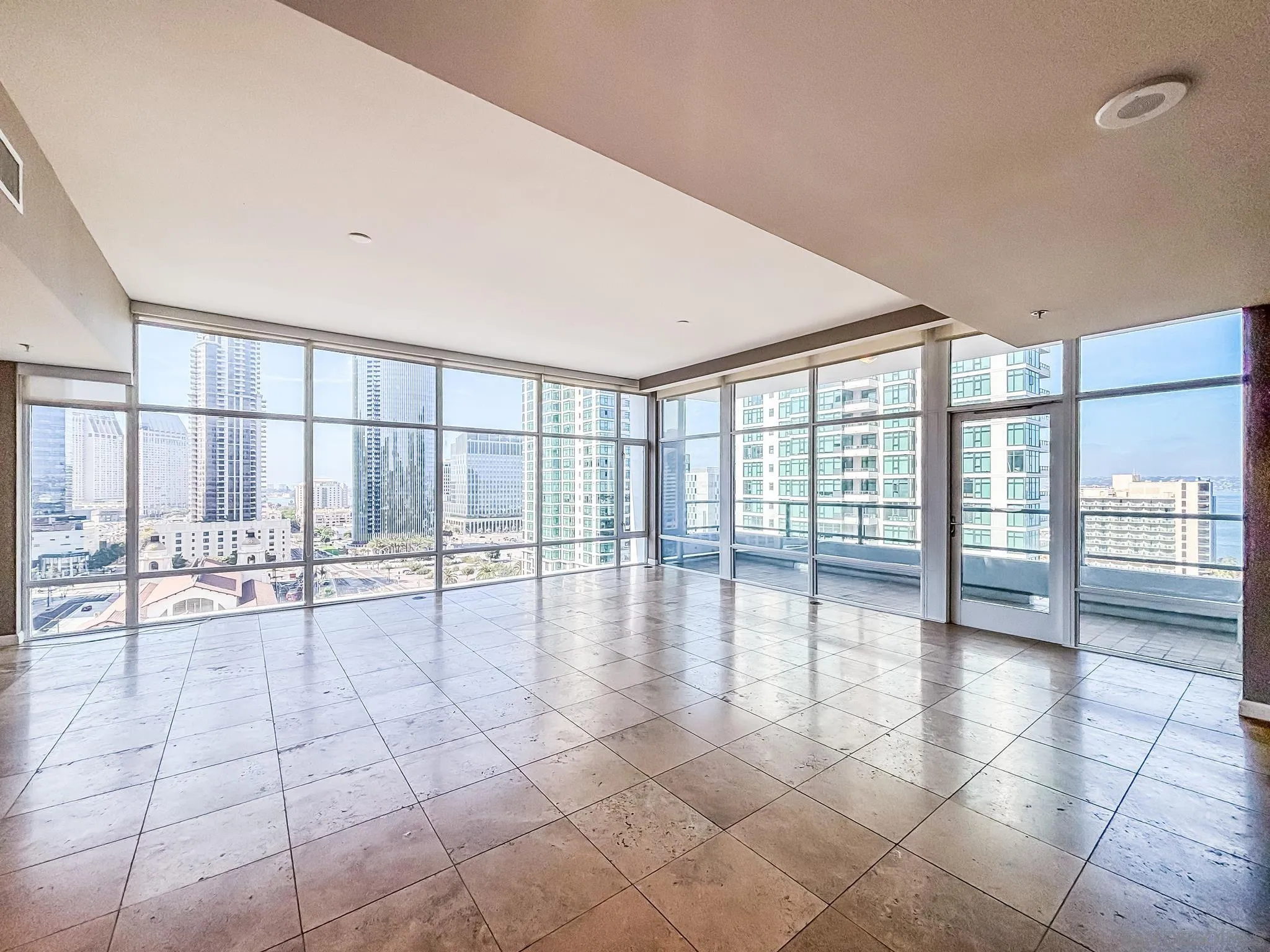 Photo #3: 260019009 Listing: Photo #3