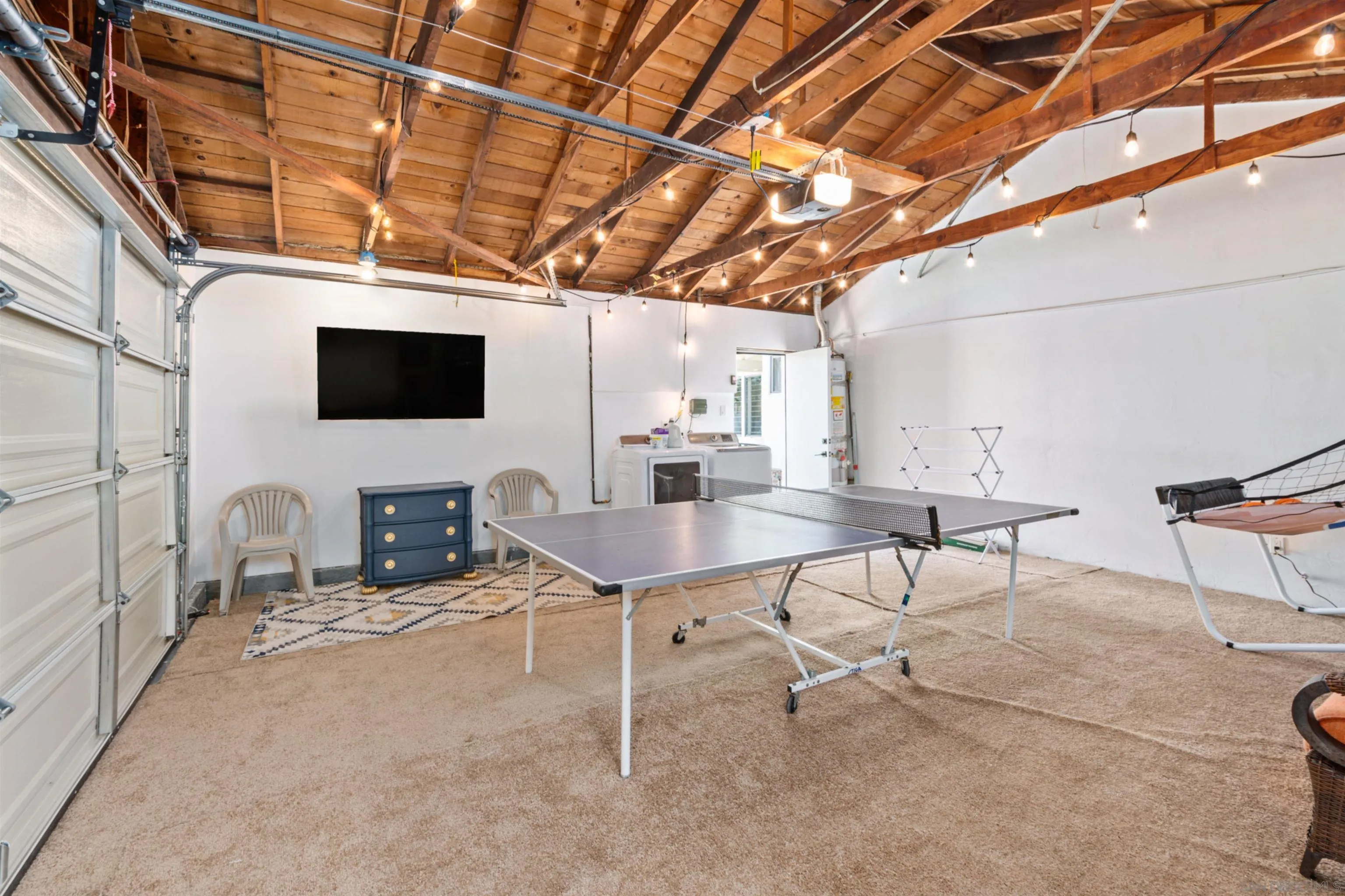 https://cdn.realtyfeed.com/cdn/127/260019013/c54a2dcb0110dfced58f3596c80bf635.webp