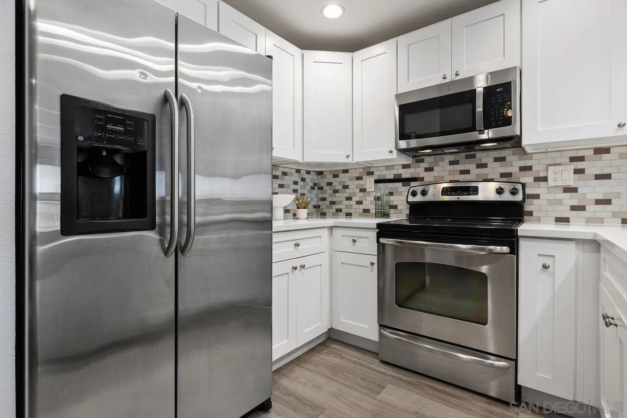 Photo #5: 260019014 Listing: Photo #5