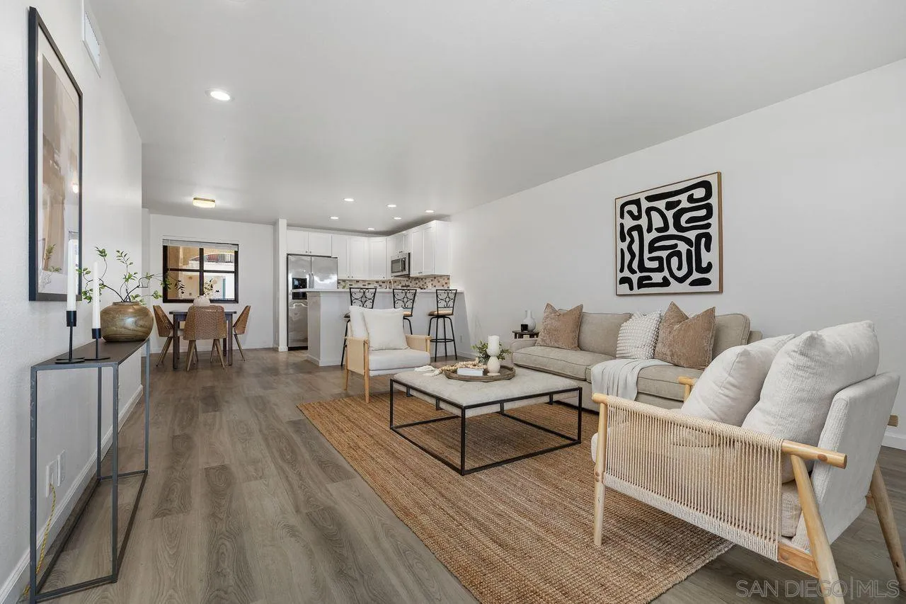 Photo #2: 260019014 Listing: Photo #2