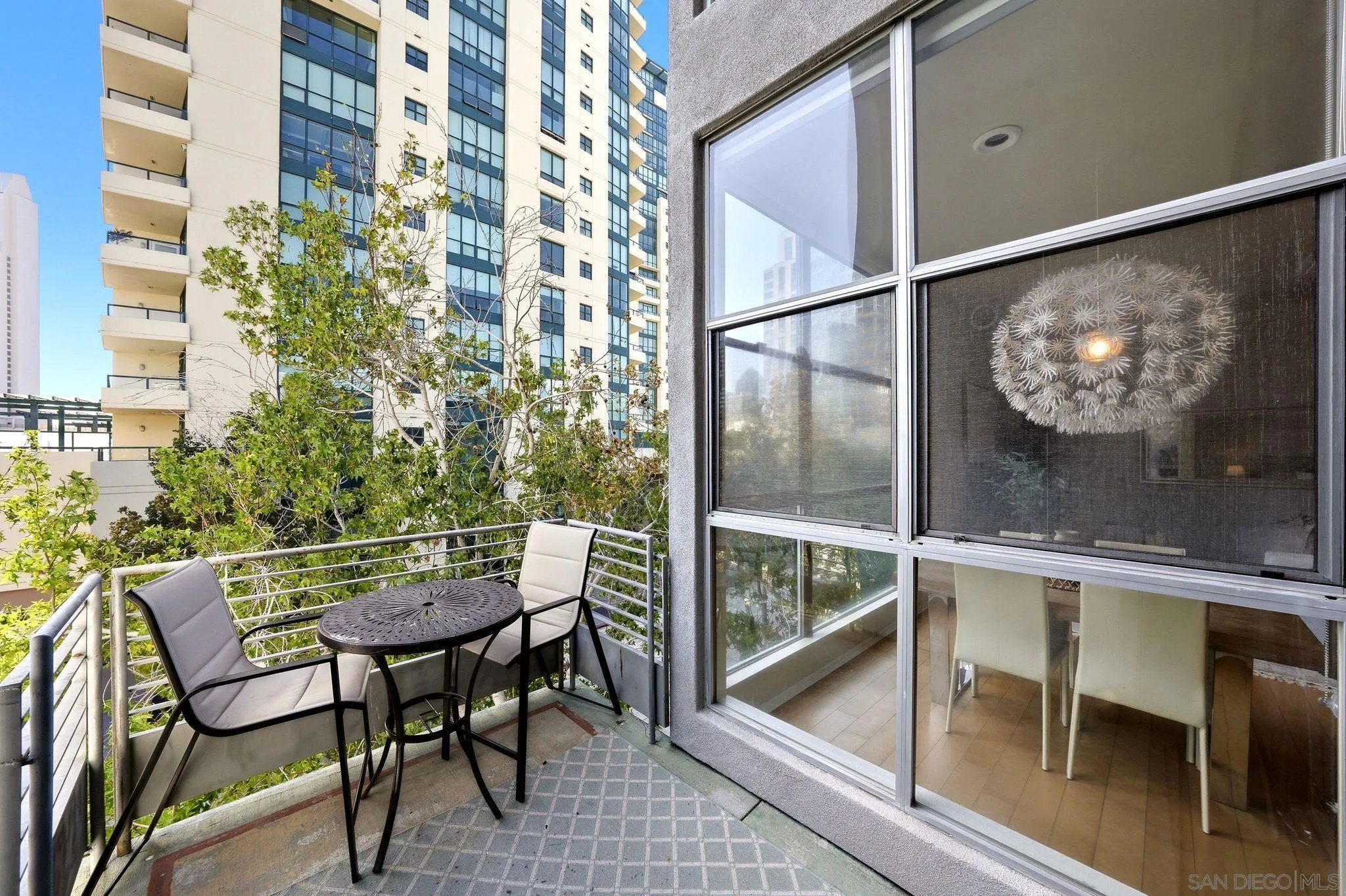 https://cdn.realtyfeed.com/cdn/127/260019016/31eb155b002401e4020c064e4e8c9e5f.webp
