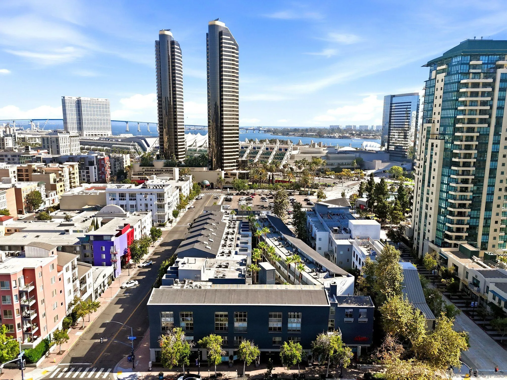 https://cdn.realtyfeed.com/cdn/127/260019016/4089dfd5a313677174f39fab92a8308d.webp