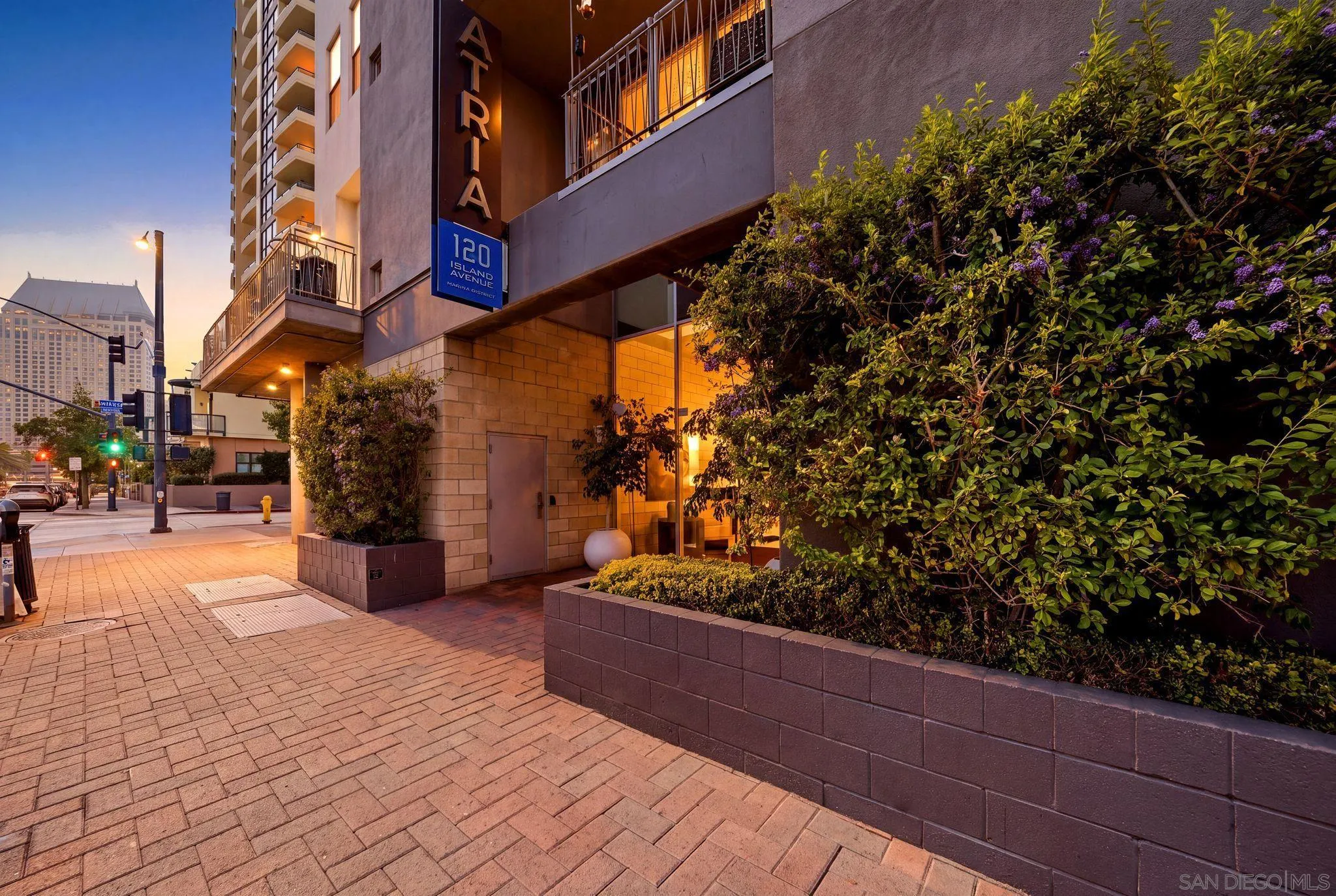 https://cdn.realtyfeed.com/cdn/127/260019016/59a86d54c7d81d61c0fcec45e7bde62f.webp