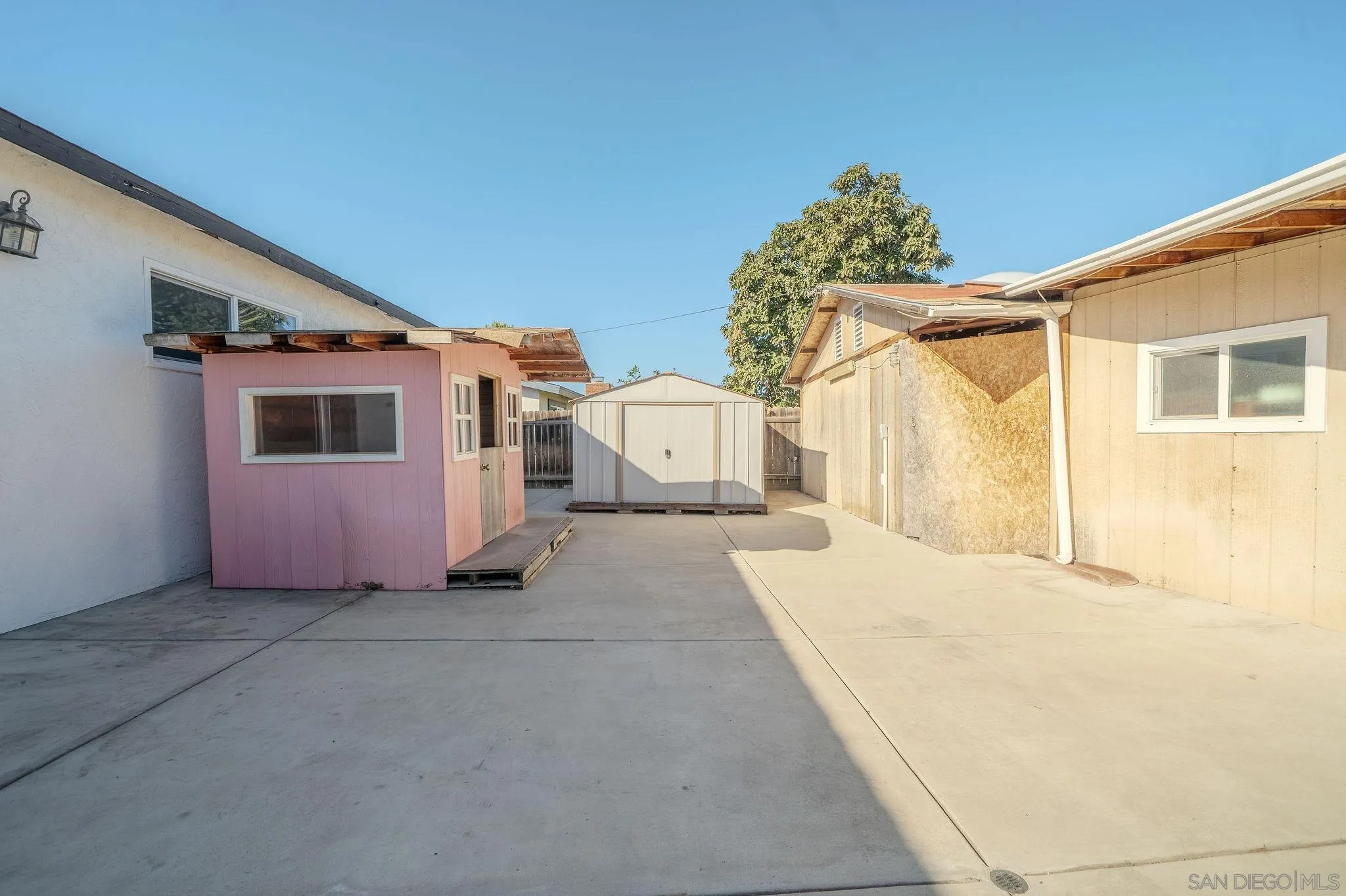 https://cdn.realtyfeed.com/cdn/127/260019019/41f1653a3b0e005d2a099e1439120ee8.webp