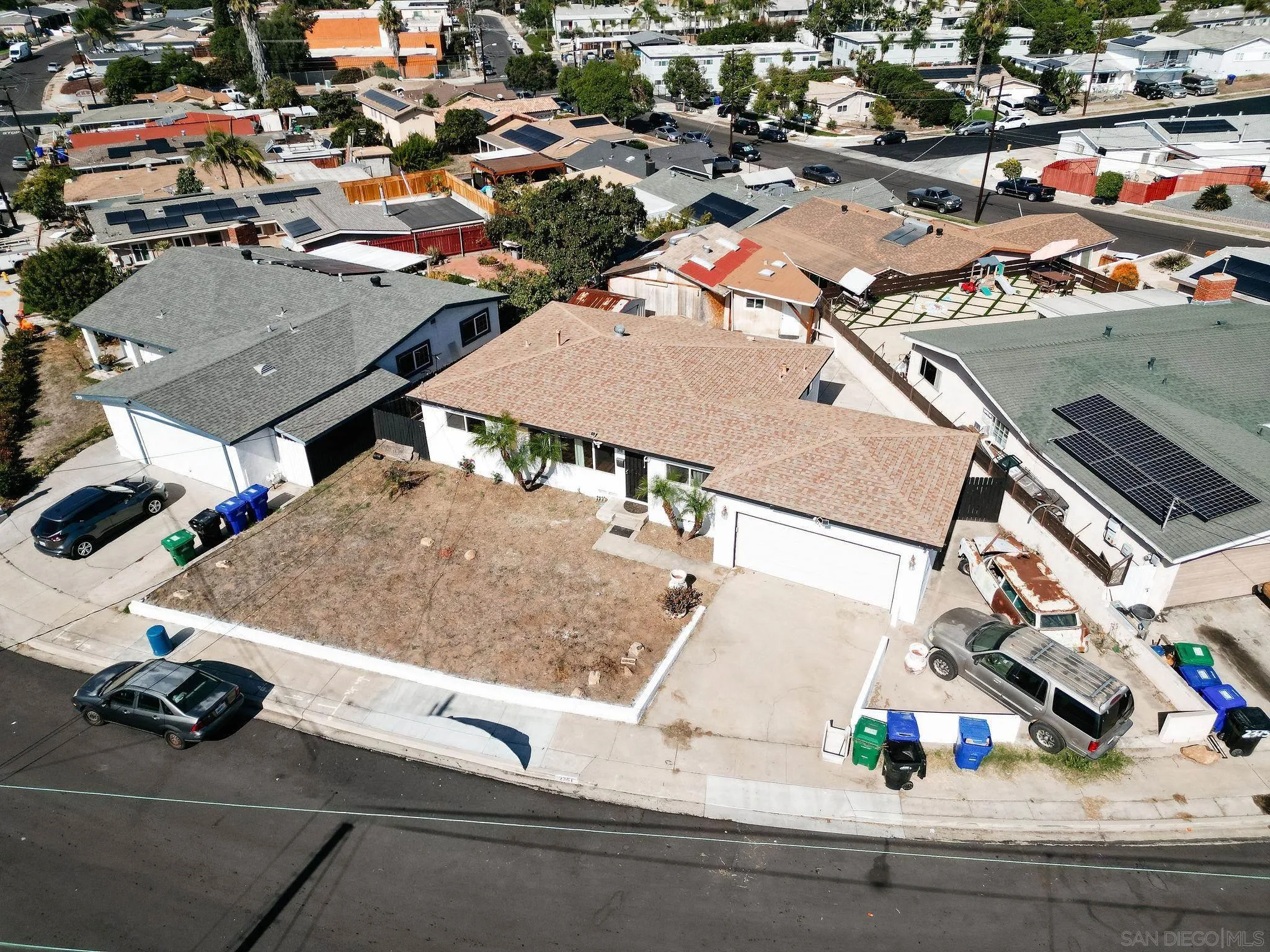 https://cdn.realtyfeed.com/cdn/127/260019019/acda304735f07978977dae8018d16302.webp