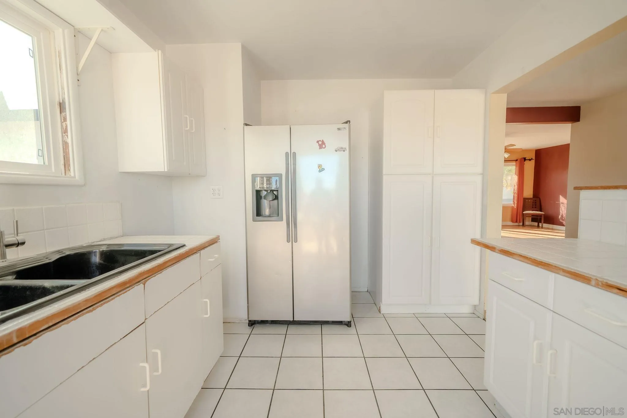 https://cdn.realtyfeed.com/cdn/127/260019019/c0b486ff7e907f2e7c41fd8a20ab8a3e.webp