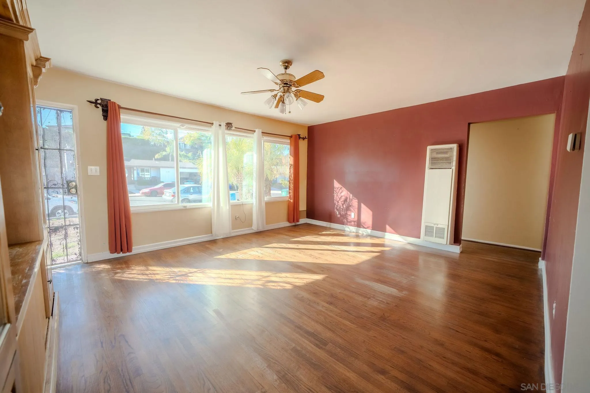 https://cdn.realtyfeed.com/cdn/127/260019019/e32d90684a5be53e7df58222e2d362f5.webp