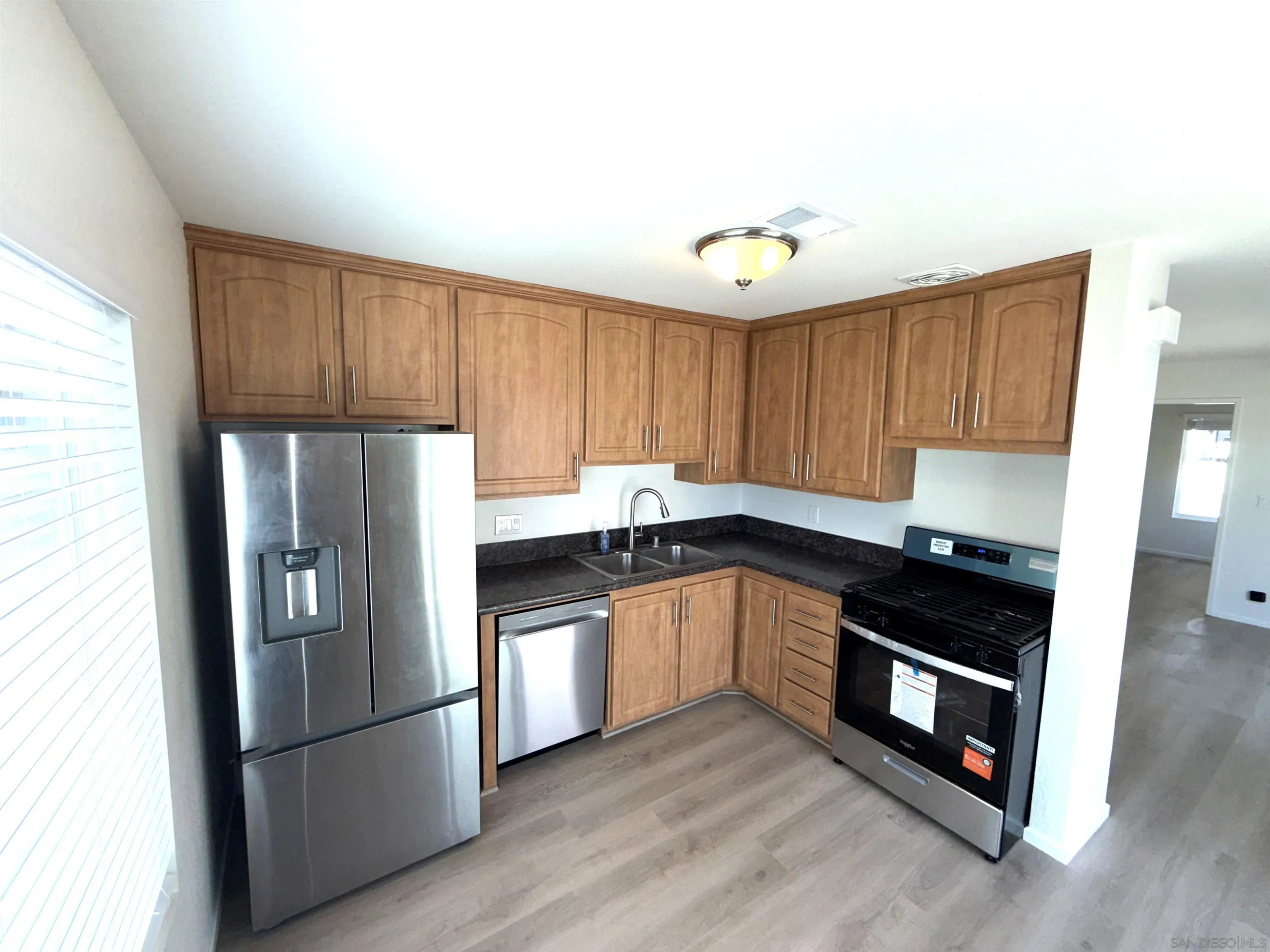 Photo #5: 260019020 Listing: Photo #5
