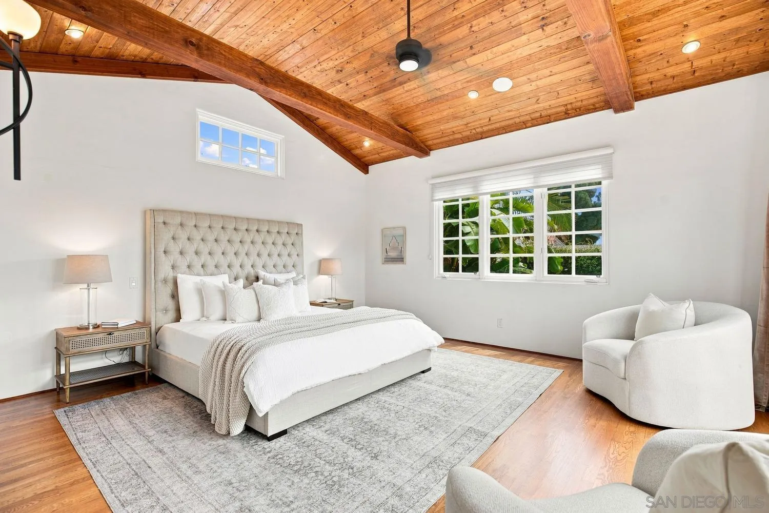 https://cdn.realtyfeed.com/cdn/127/260019022/255c46f5ba13a7f84620e33f47ba4862.webp
