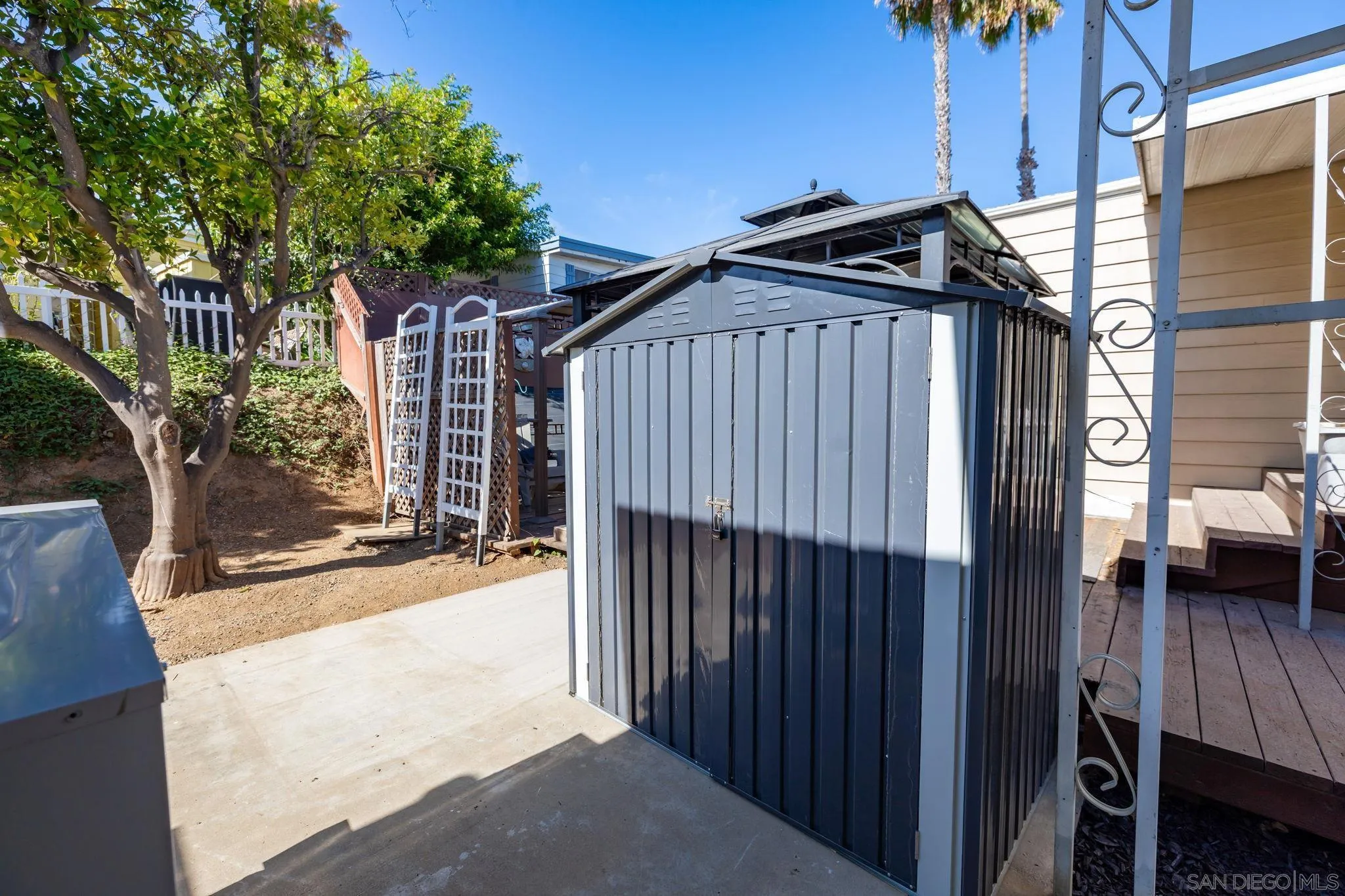 https://cdn.realtyfeed.com/cdn/127/260019024/38b63163d5eb262aff9113679e1c7c01.webp