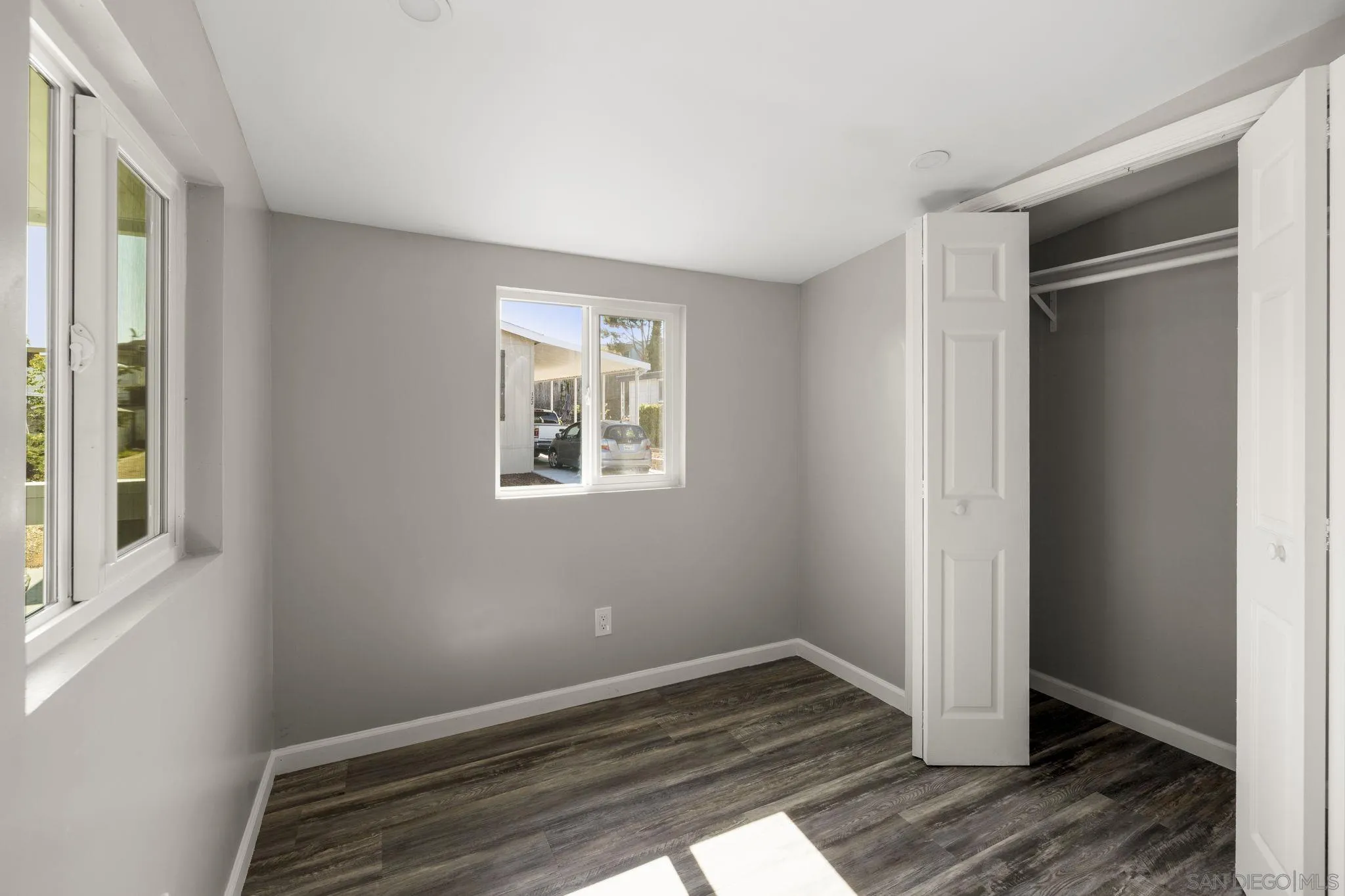https://cdn.realtyfeed.com/cdn/127/260019024/443ed684a4d8a4ec44f432c4f607cbcb.webp