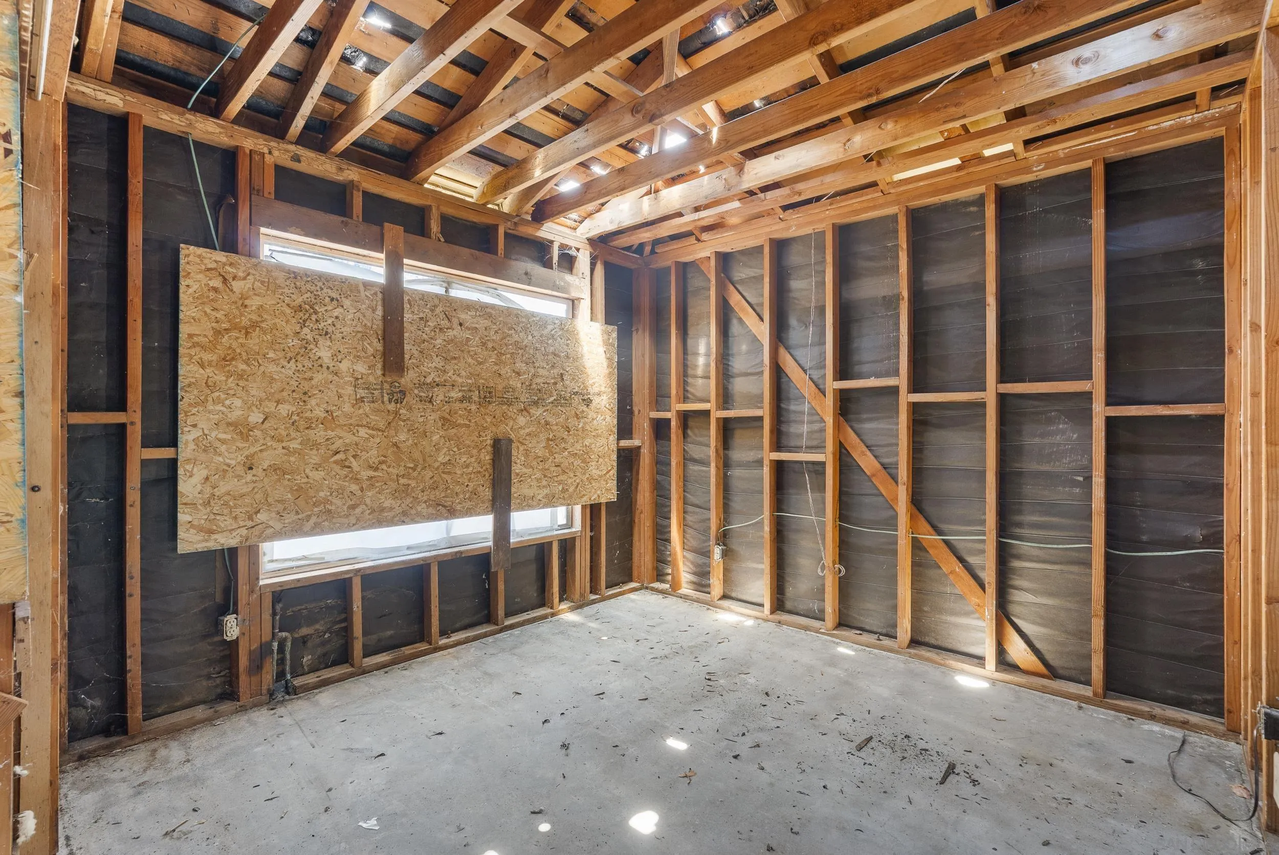 https://cdn.realtyfeed.com/cdn/127/260019025/411501382e5a90f2da1fb0eccd80745f.webp