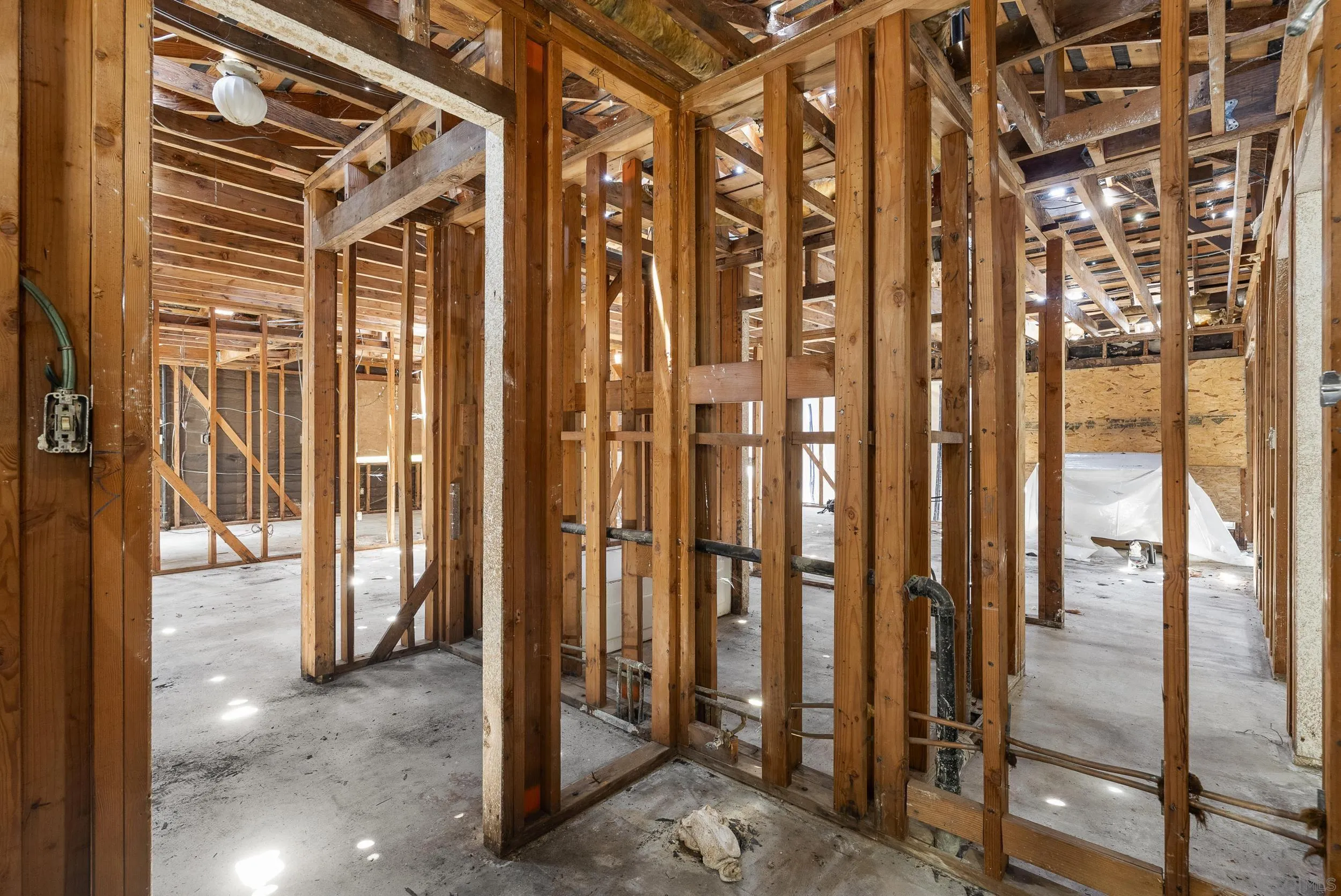 https://cdn.realtyfeed.com/cdn/127/260019025/b0e58fe9592d8ceed0adae3ce19f4baf.webp