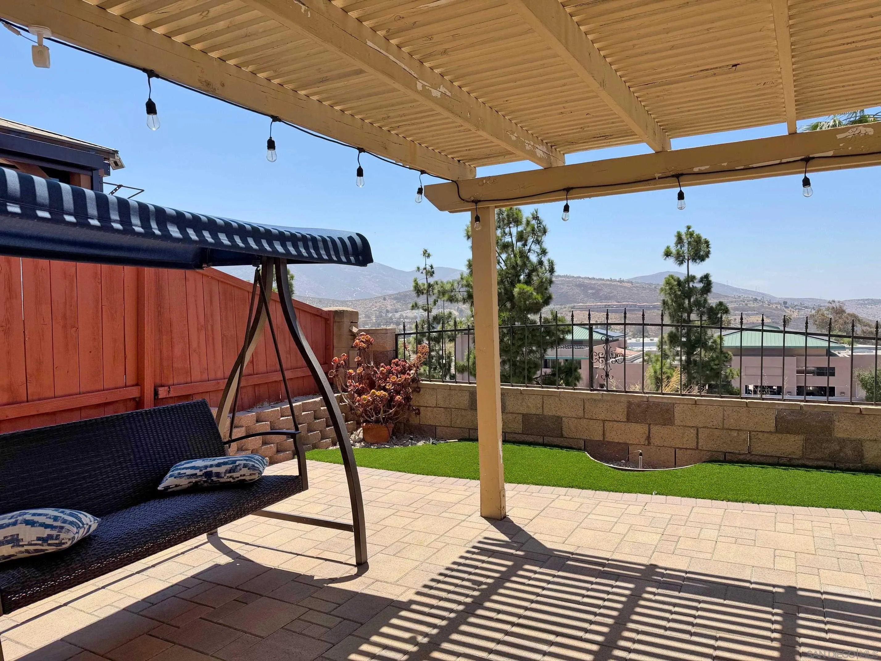 https://cdn.realtyfeed.com/cdn/127/260019028/269838b0be6f9a8e338f5c2a10af6285.webp