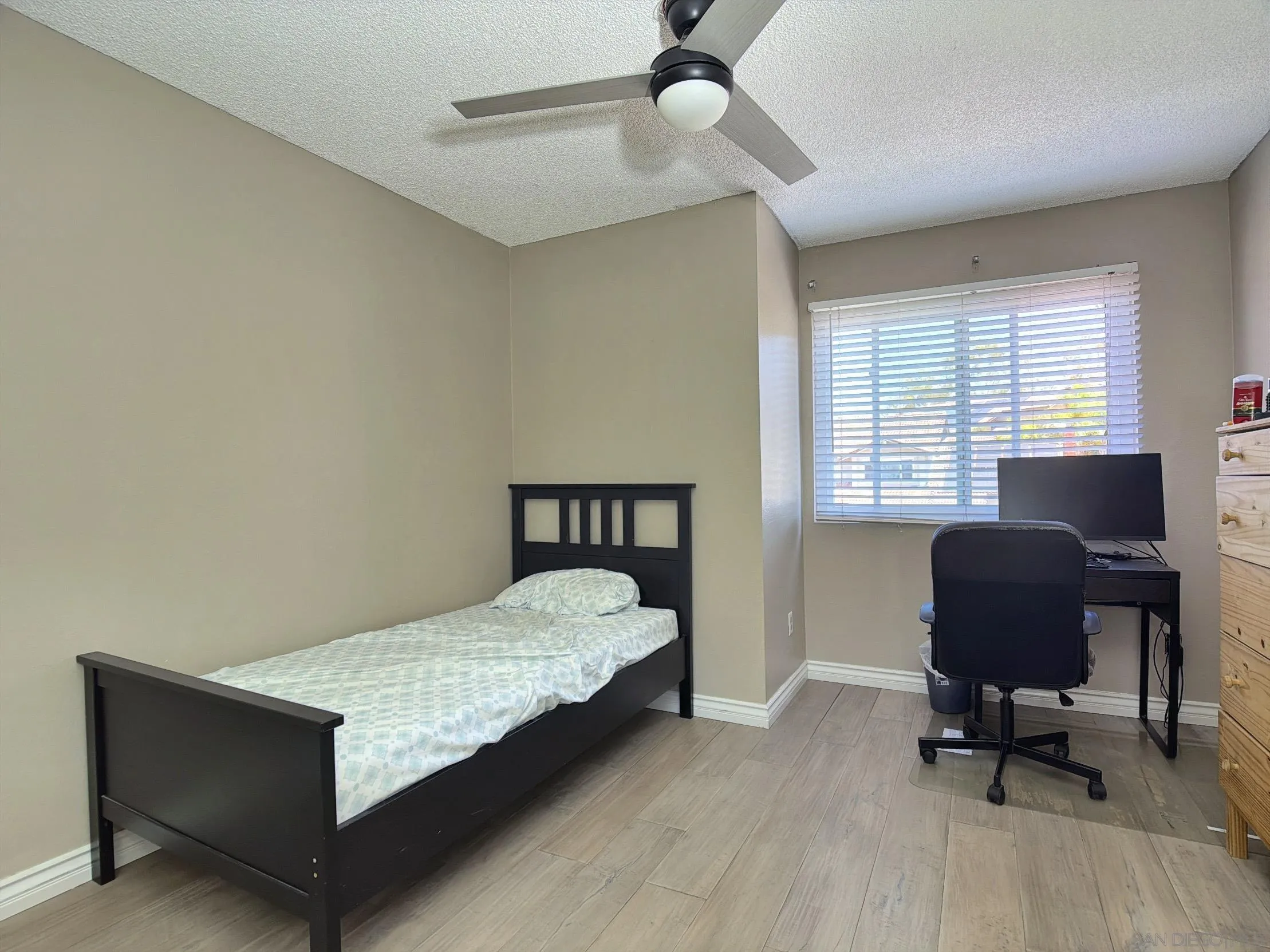 https://cdn.realtyfeed.com/cdn/127/260019028/2a0b2211c08e5d6806ea9562ec9ddbed.webp
