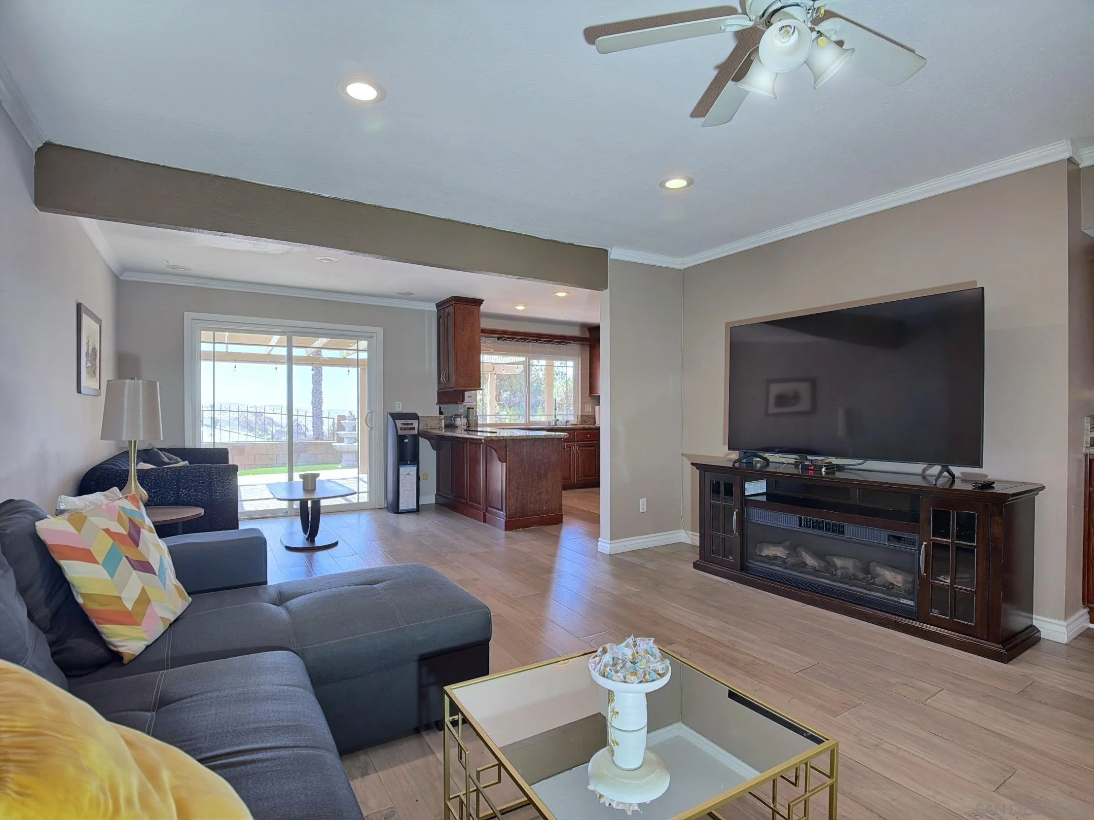 https://cdn.realtyfeed.com/cdn/127/260019028/bc04f785338b59936ded2a3b80a50c1a.webp