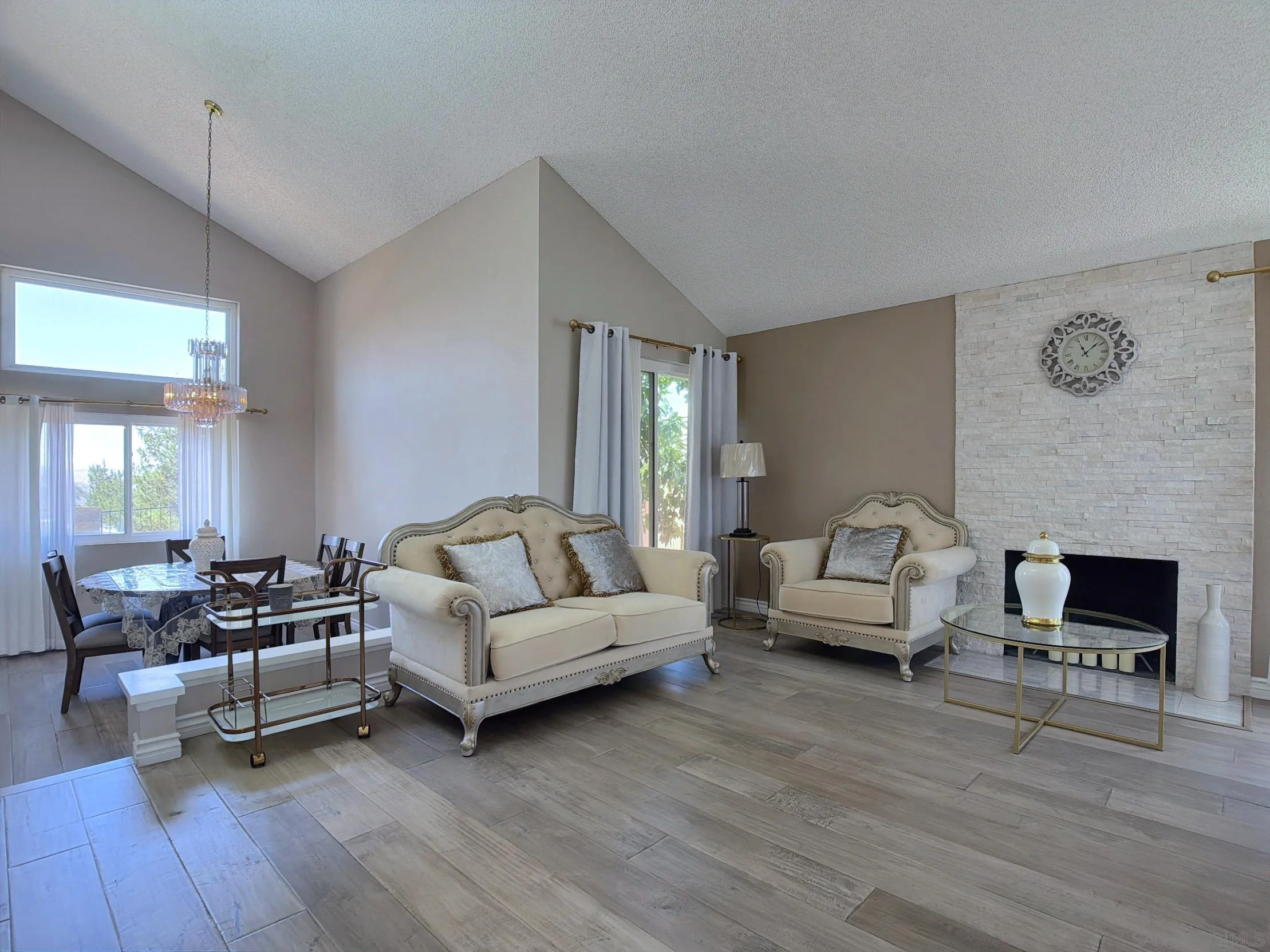 https://cdn.realtyfeed.com/cdn/127/260019028/f82a172aacc66ae95c8f8b26a5d6114d.webp
