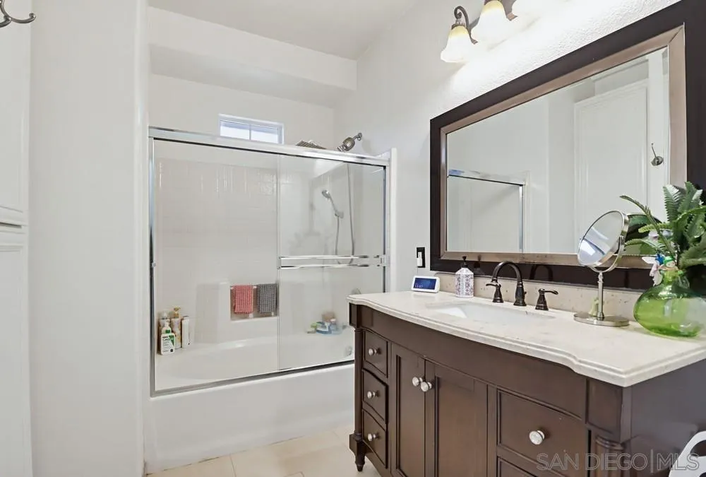 Photo #16: 260019029 Listing: Photo #16