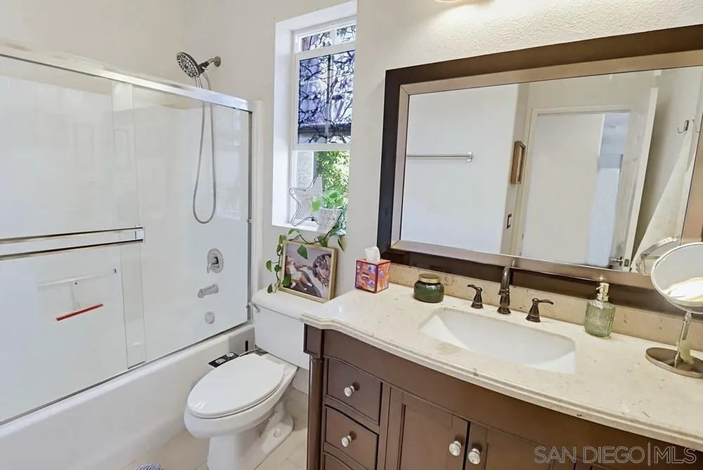 Photo #23: 260019029 Listing: Photo #23