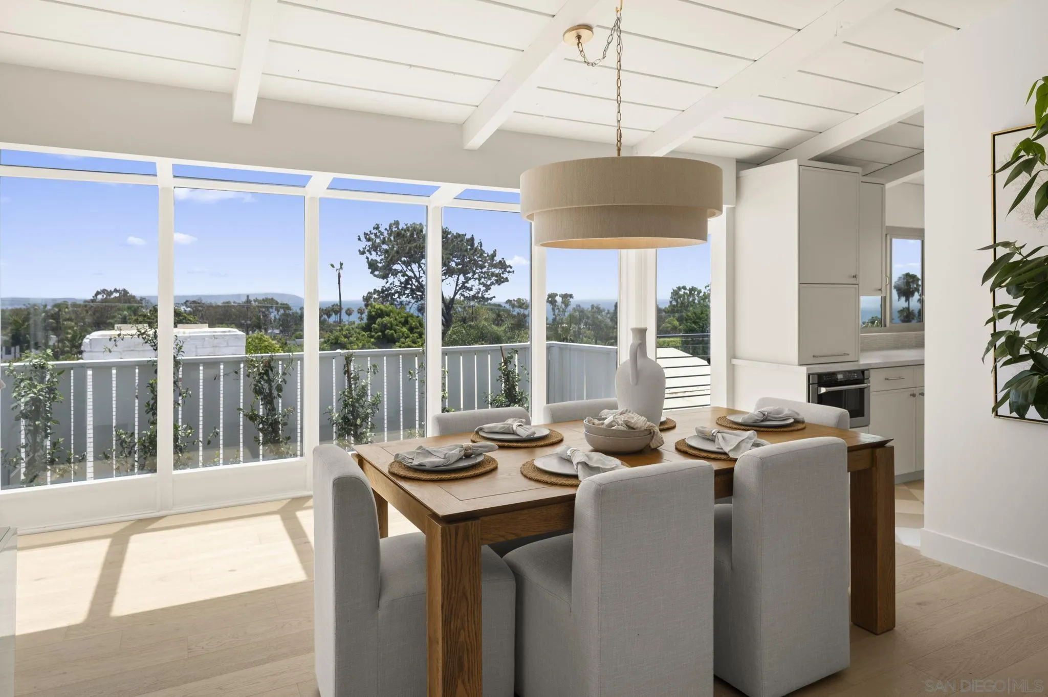 https://cdn.realtyfeed.com/cdn/127/260019032/d6e0961e3b82a838a22e7e447ab0eda3.webp