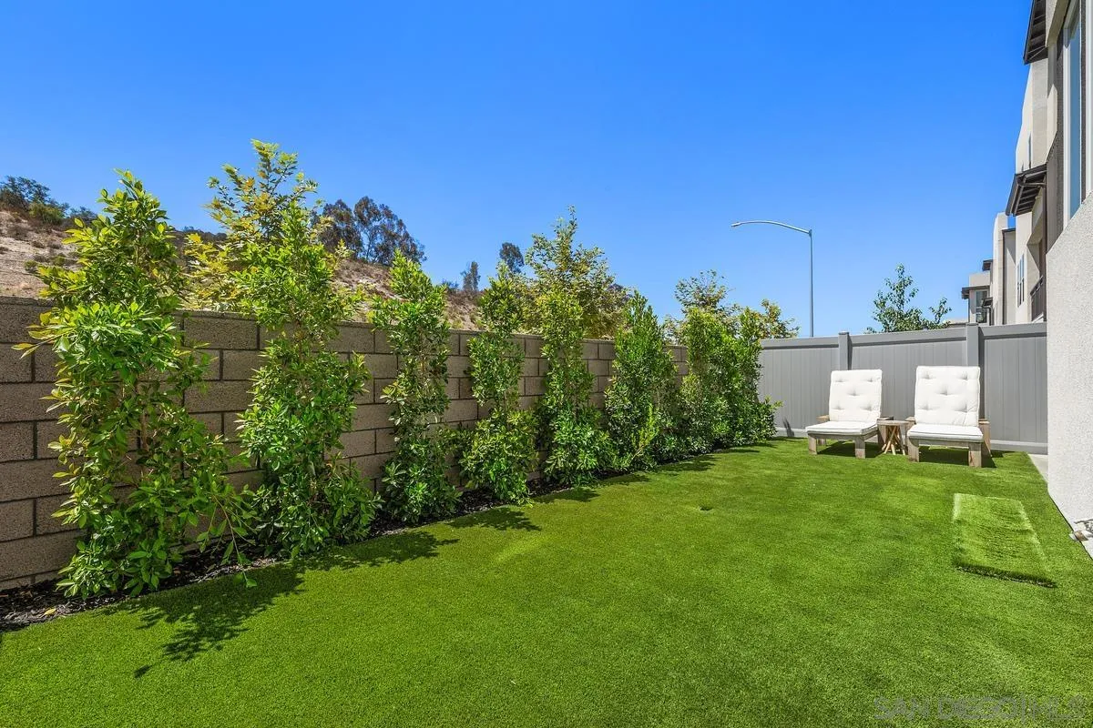 https://cdn.realtyfeed.com/cdn/127/260019034/16ec3de689d9b217a83cc7e8da26eba1.webp
