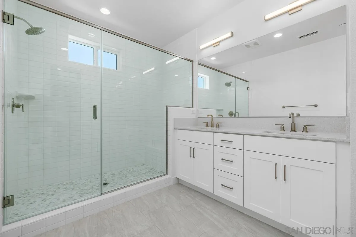 https://cdn.realtyfeed.com/cdn/127/260019034/2a59422df82797a06c3cc33bc46699ec.webp