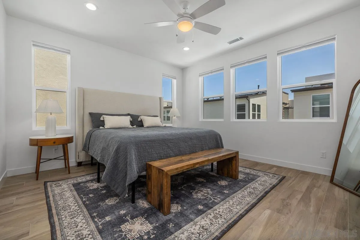 https://cdn.realtyfeed.com/cdn/127/260019034/f288062ea57ada871014f82e59d96b3a.webp