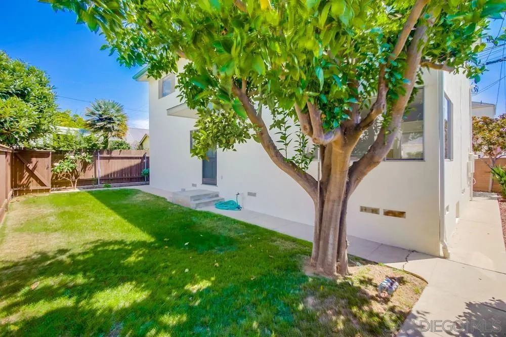 https://cdn.realtyfeed.com/cdn/127/260019040/2cec3ae2c09376d404d7c077ddbd4474.webp