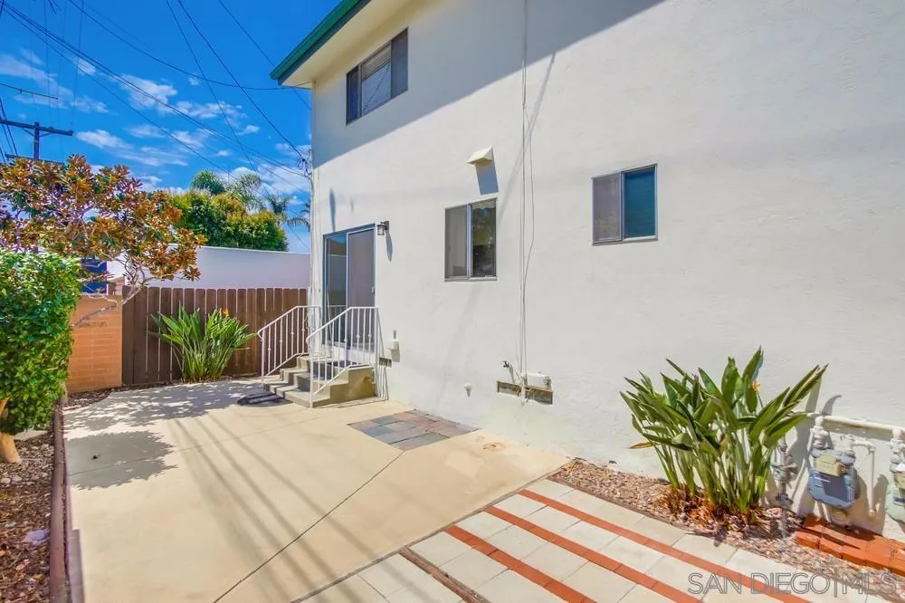 https://cdn.realtyfeed.com/cdn/127/260019040/8aaec4ea3d8762f5fc8c114567010342.webp