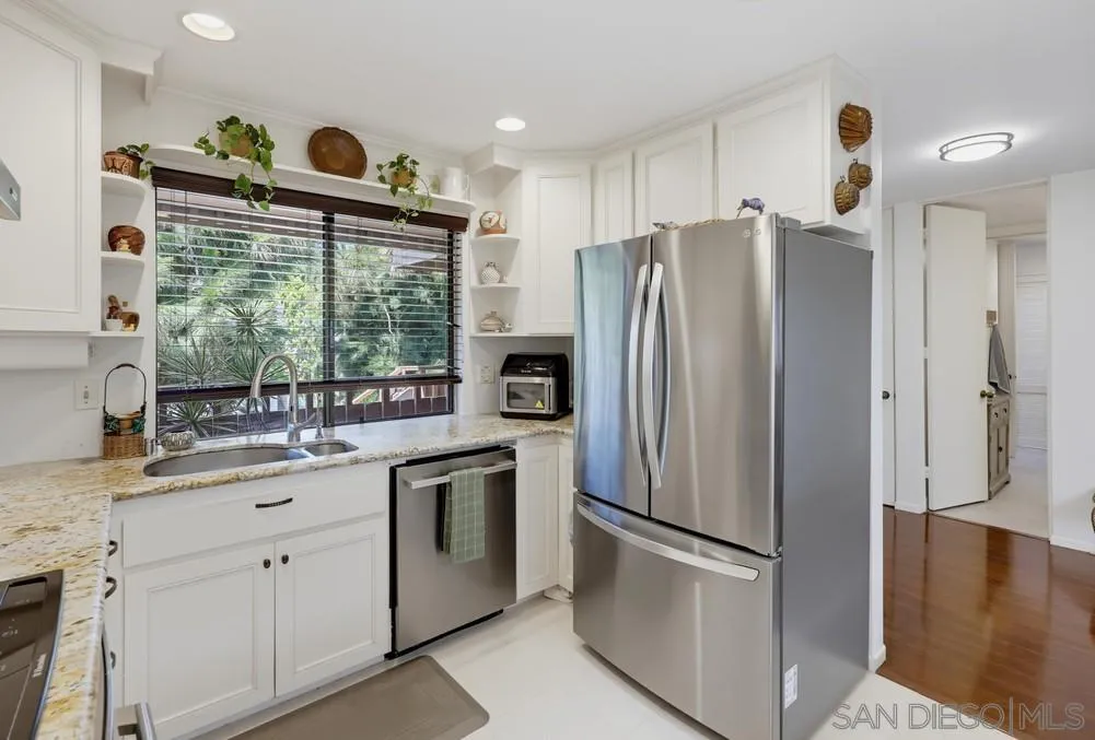 https://cdn.realtyfeed.com/cdn/127/260019042/1000b0fbed9c0acfd4c4b4c2eed58323.webp