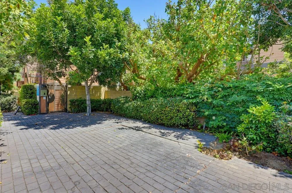 Photo #71: 260019042 Listing: Photo #71
