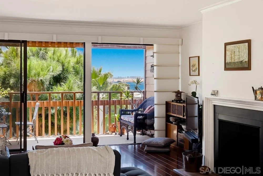 https://cdn.realtyfeed.com/cdn/127/260019042/9d555a81a73c76653554eb0c32fe78b8.webp
