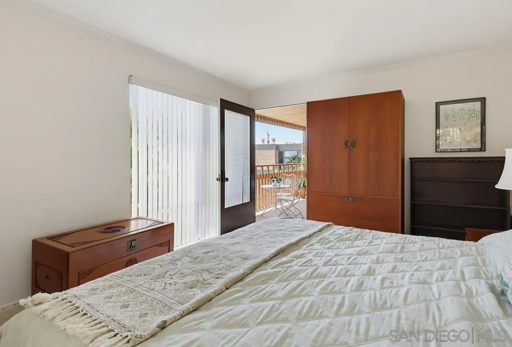 https://cdn.realtyfeed.com/cdn/127/260019042/b7bba16b5cfd01750b18c1f2b6bfa755.webp