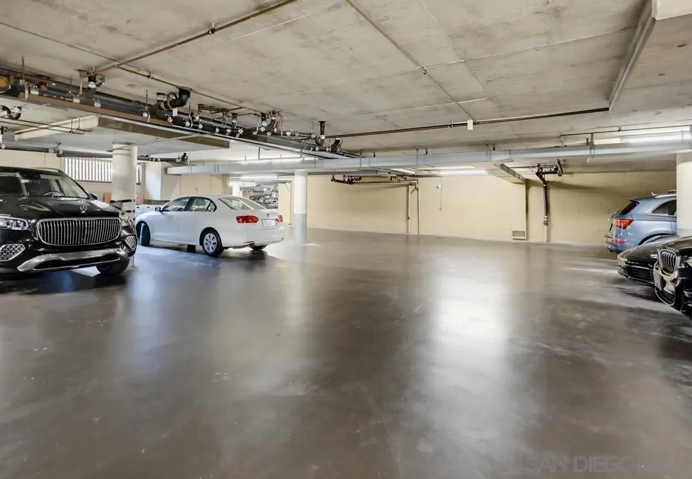 https://cdn.realtyfeed.com/cdn/127/260019042/c5ca70de5c252291f8618c557e9a6d02.webp