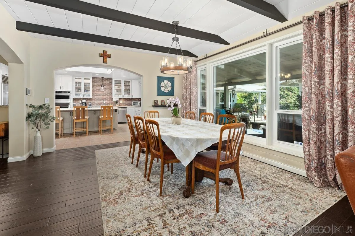 https://cdn.realtyfeed.com/cdn/127/260019050/52133d5c60ebb676f65c9ced7fed3fa9.webp