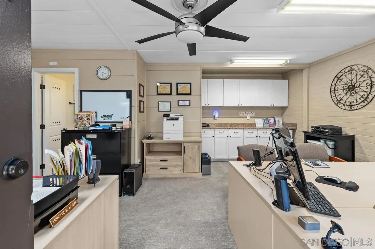 https://cdn.realtyfeed.com/cdn/127/260019050/88f2e1c166dfc46feef5d8685ccfc8dc.webp