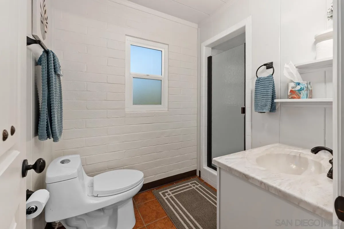 https://cdn.realtyfeed.com/cdn/127/260019050/8a935de798447b6110f84572ebf22632.webp