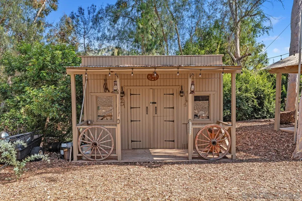 https://cdn.realtyfeed.com/cdn/127/260019050/91380c99be9ec16356051b307e4116e6.webp