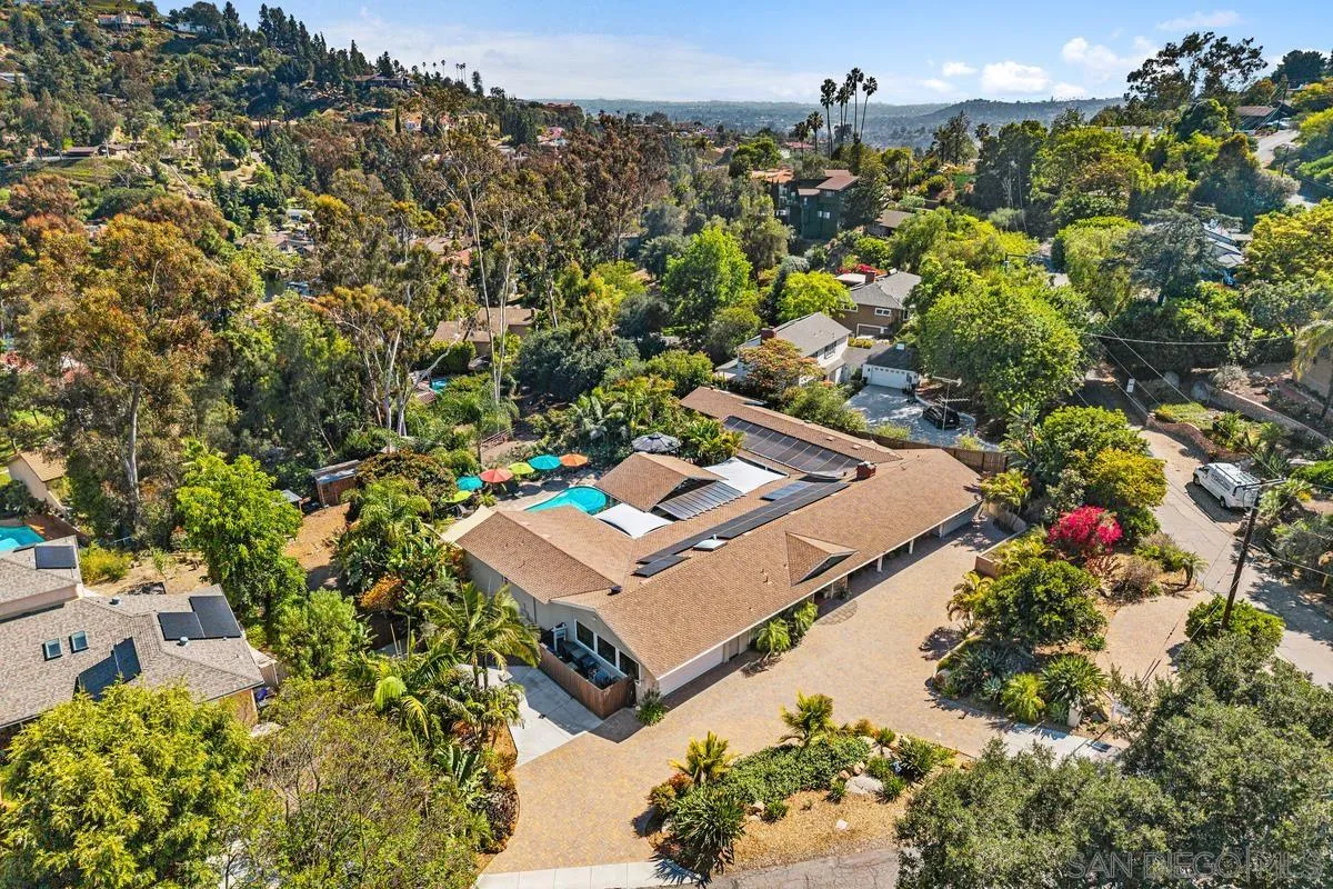 https://cdn.realtyfeed.com/cdn/127/260019050/cbe27d12a23066c42799214938dd2a8a.webp