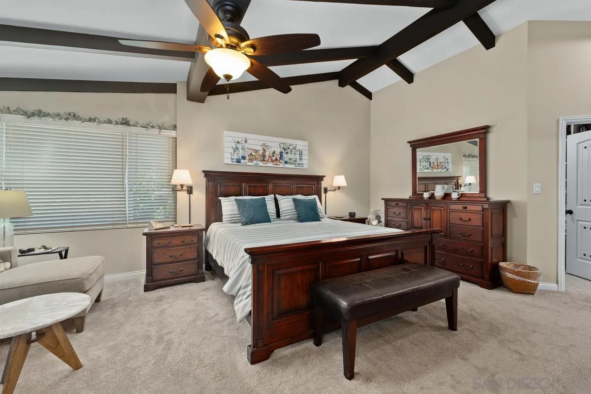 https://cdn.realtyfeed.com/cdn/127/260019050/d811bd14030c383d85db9f22d61e95fb.webp