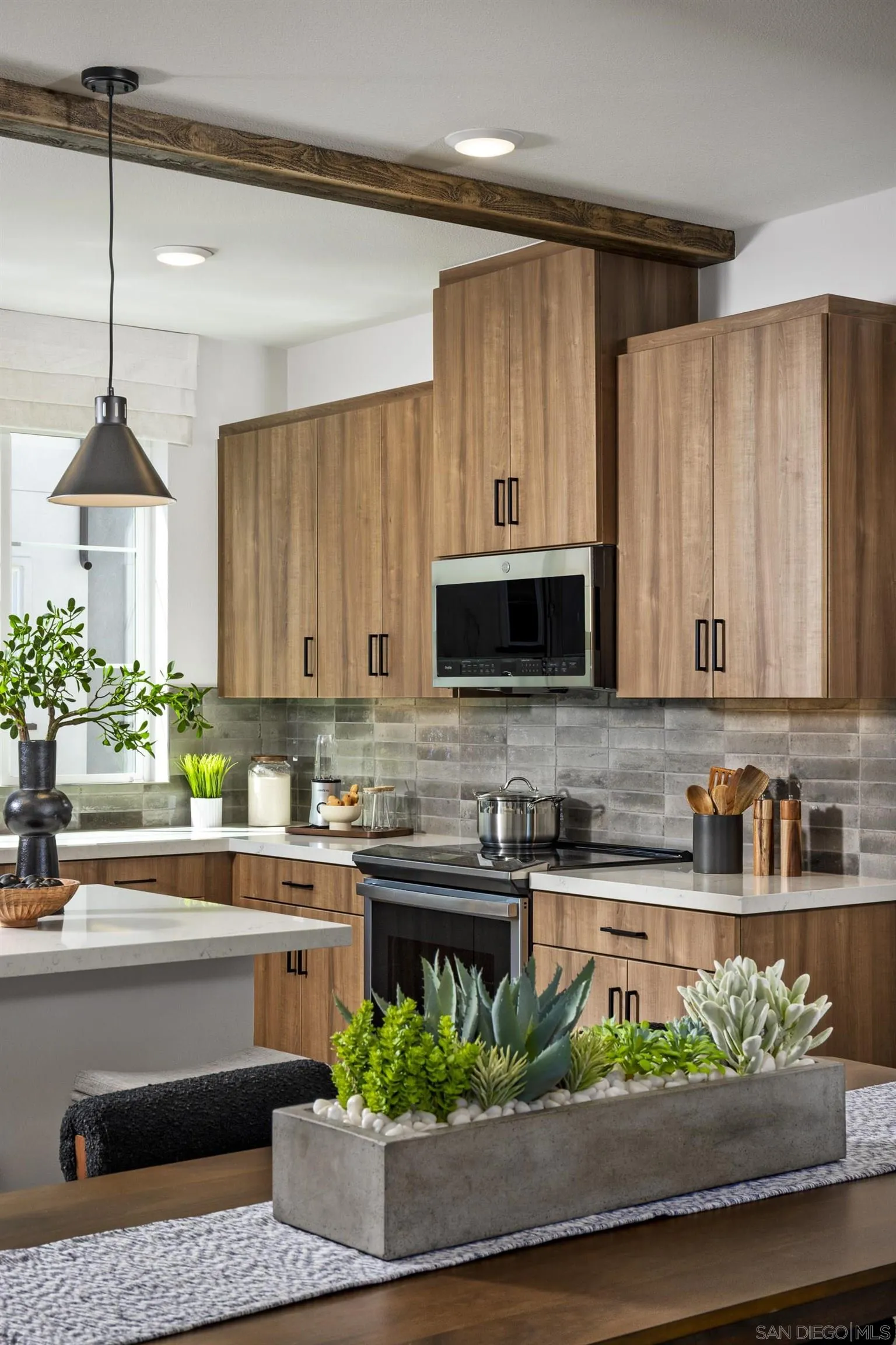 Photo #10: 260019055 Listing: Photo #10