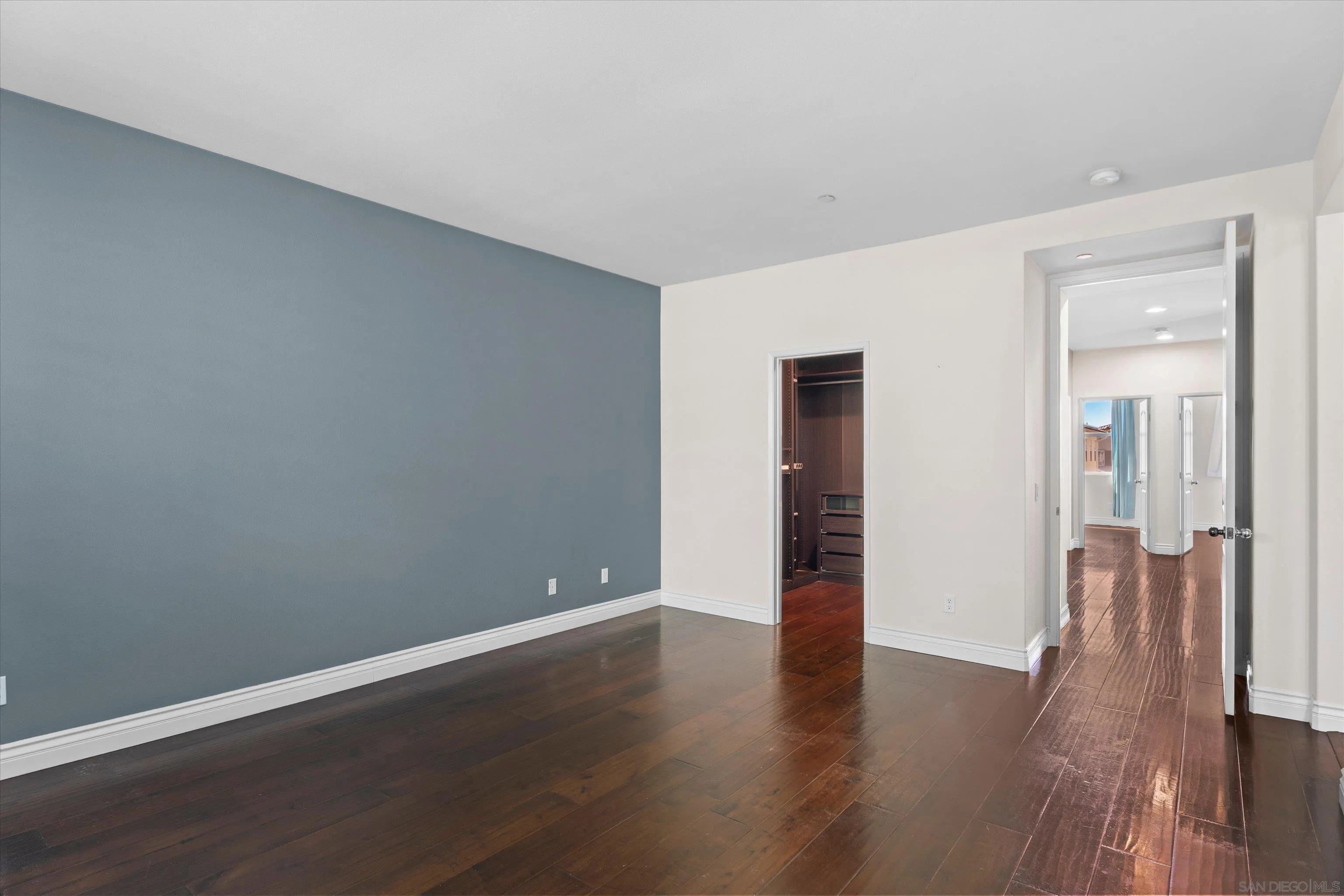 Photo #12: 260019057 Listing: Photo #12