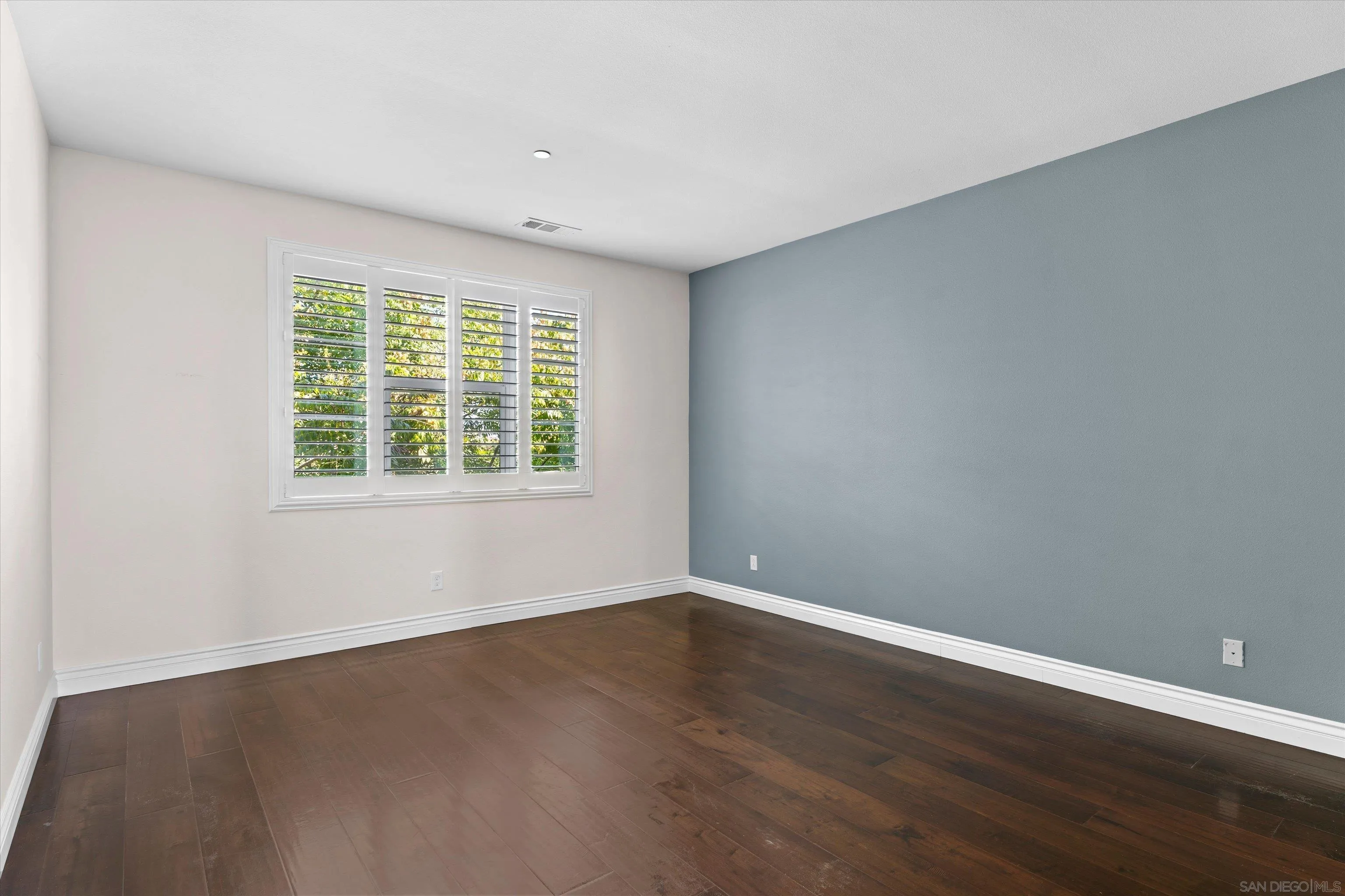 Photo #11: 260019057 Listing: Photo #11