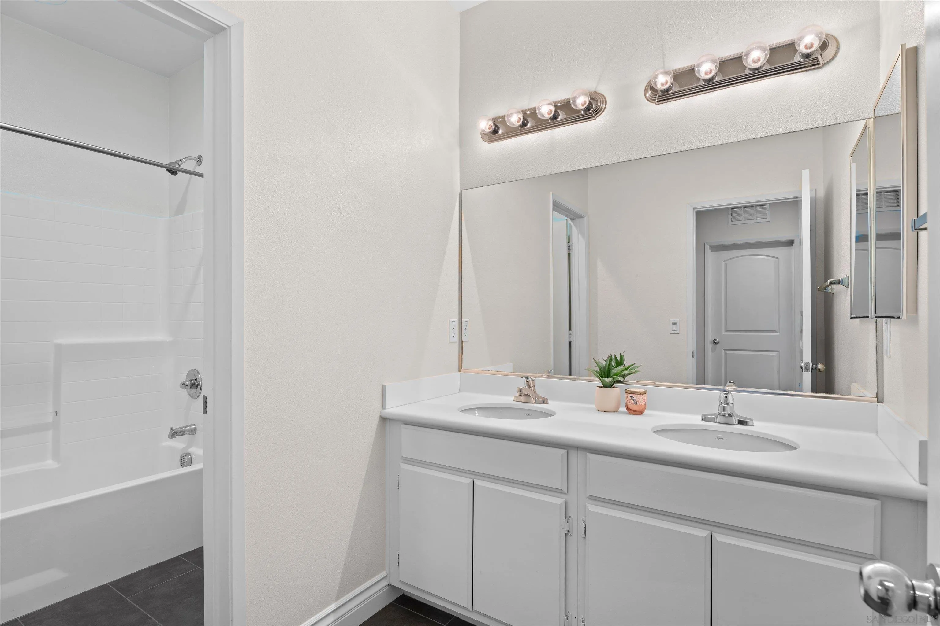 Photo #20: 260019057 Listing: Photo #20