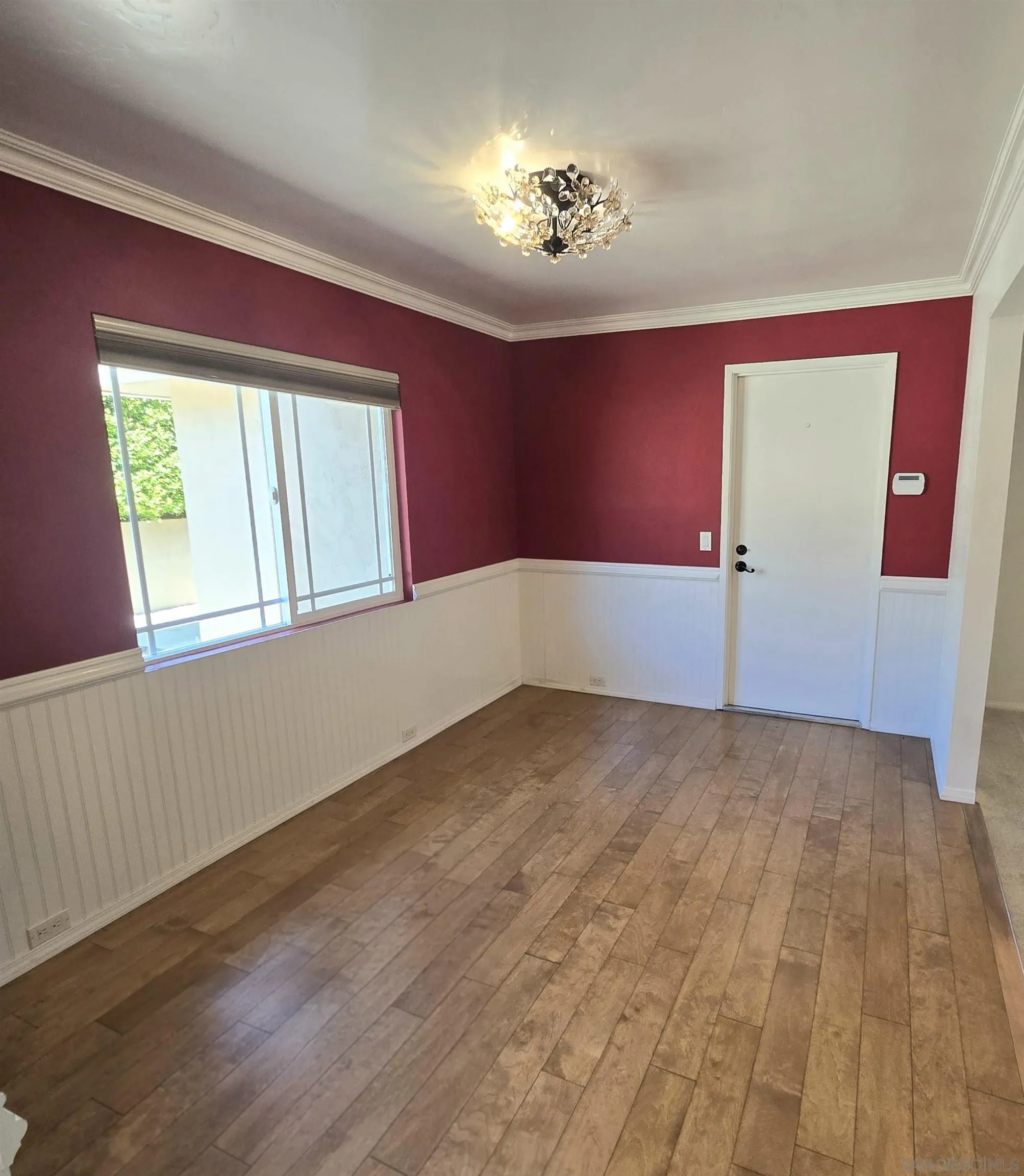 https://cdn.realtyfeed.com/cdn/127/260019058/25edddc846051a92db88e06ad45e3649.webp