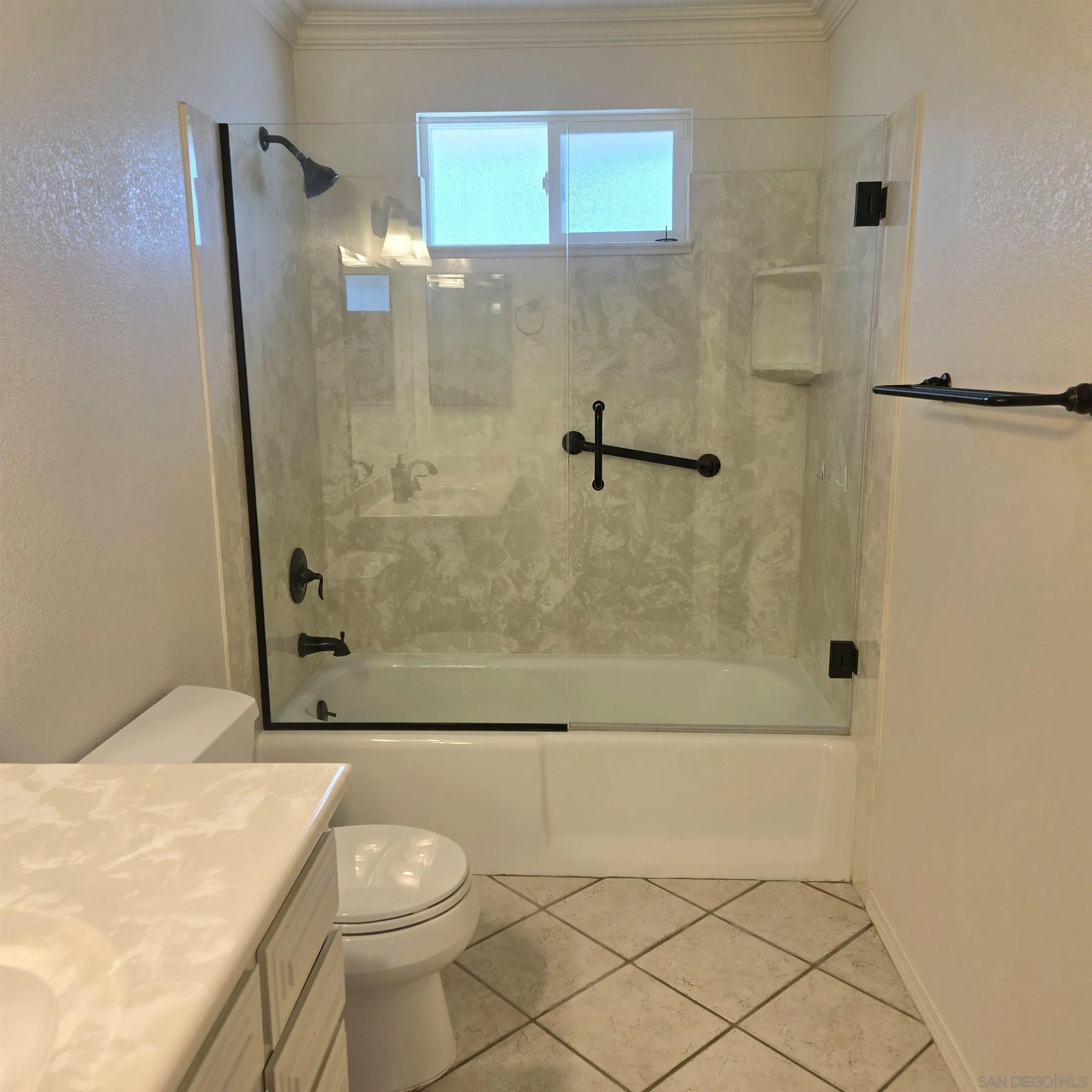 https://cdn.realtyfeed.com/cdn/127/260019058/4ce672c607f12ef6b316a57a1ed57a84.webp