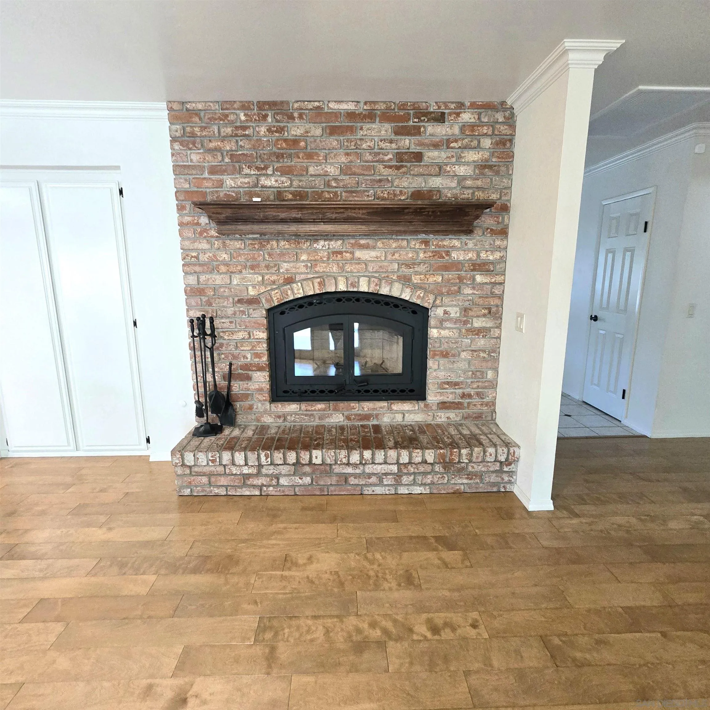 https://cdn.realtyfeed.com/cdn/127/260019058/967f8b23618871e9e69efea08ff9663b.webp