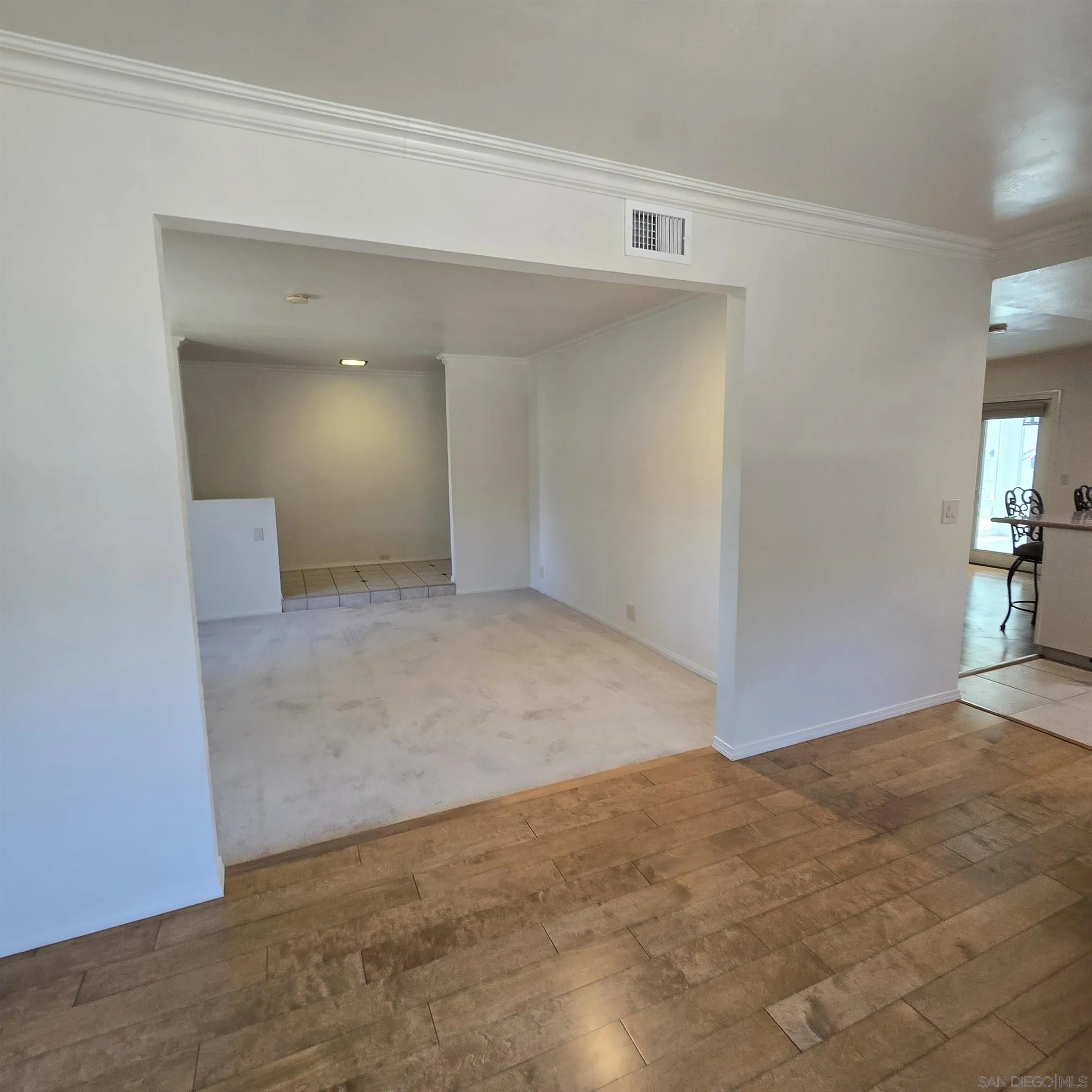 https://cdn.realtyfeed.com/cdn/127/260019058/c1dd986b1f9734a6090581a2cc1221c9.webp